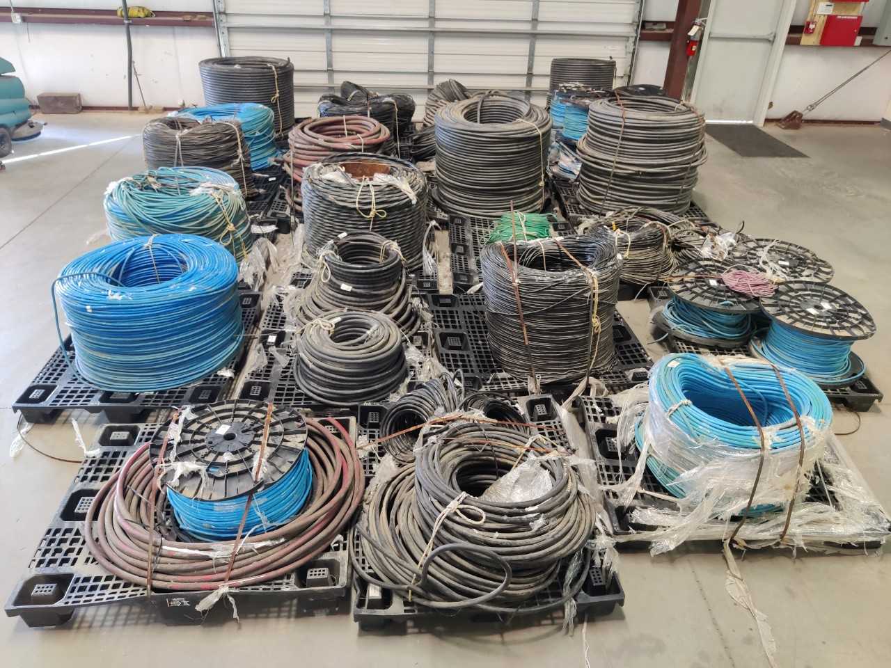 21 PALLETS OF MISCELLANEOUS WIRE - ELECTRICAL COMPONENTS 21 PALLETS OF MISCELLANEOUS WIRE - ELECTRICAL COMPONENTS