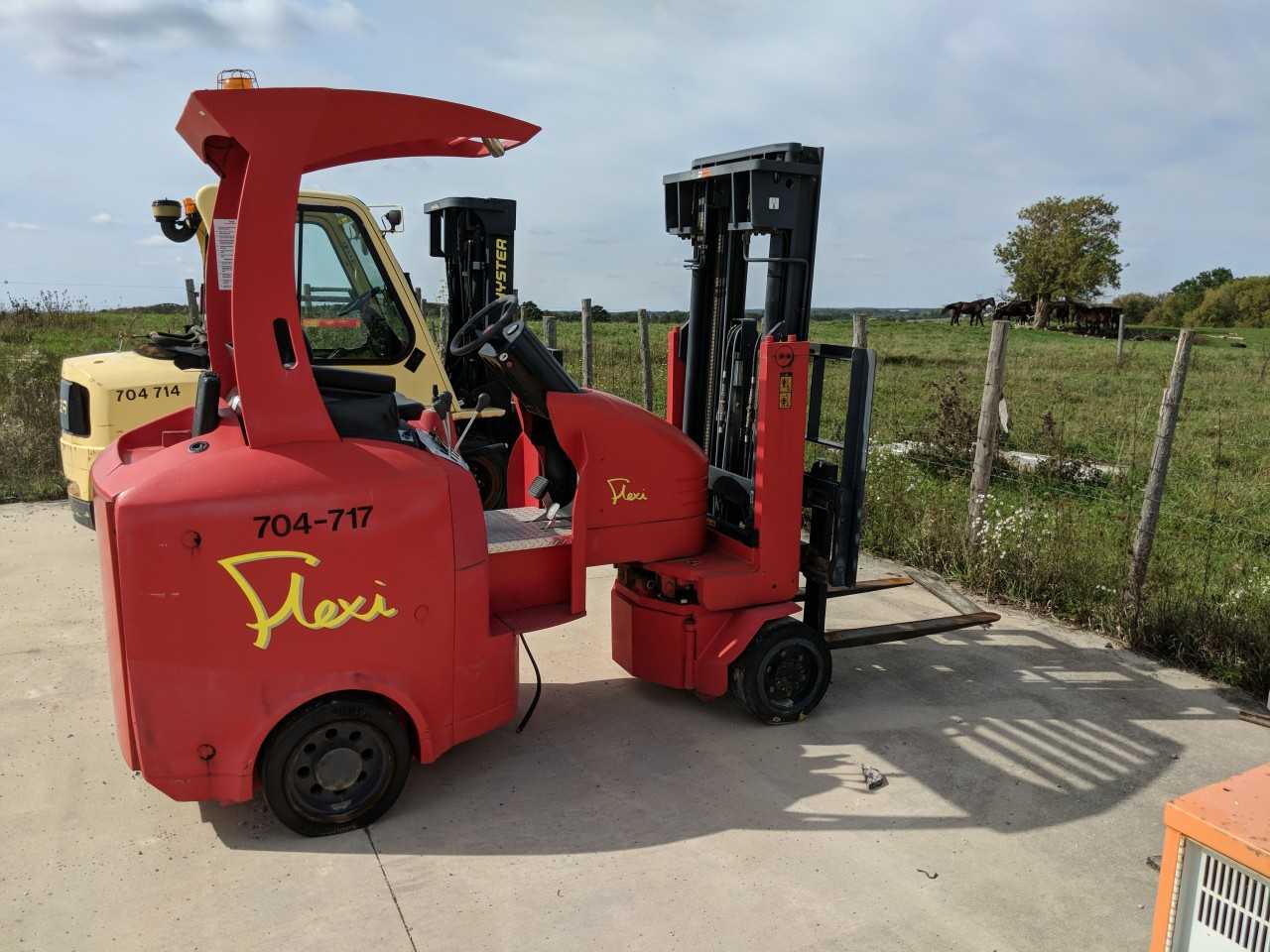 Flexi G4 Type E Narrow Aisle, w/ Charger - FORKLIFTS Flexi G4 Type E Narrow Aisle, w/ Charger - FORKLIFTS