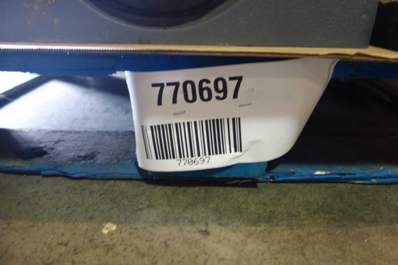 LOT OF ASSORTED BEARINGS - BEARINGS