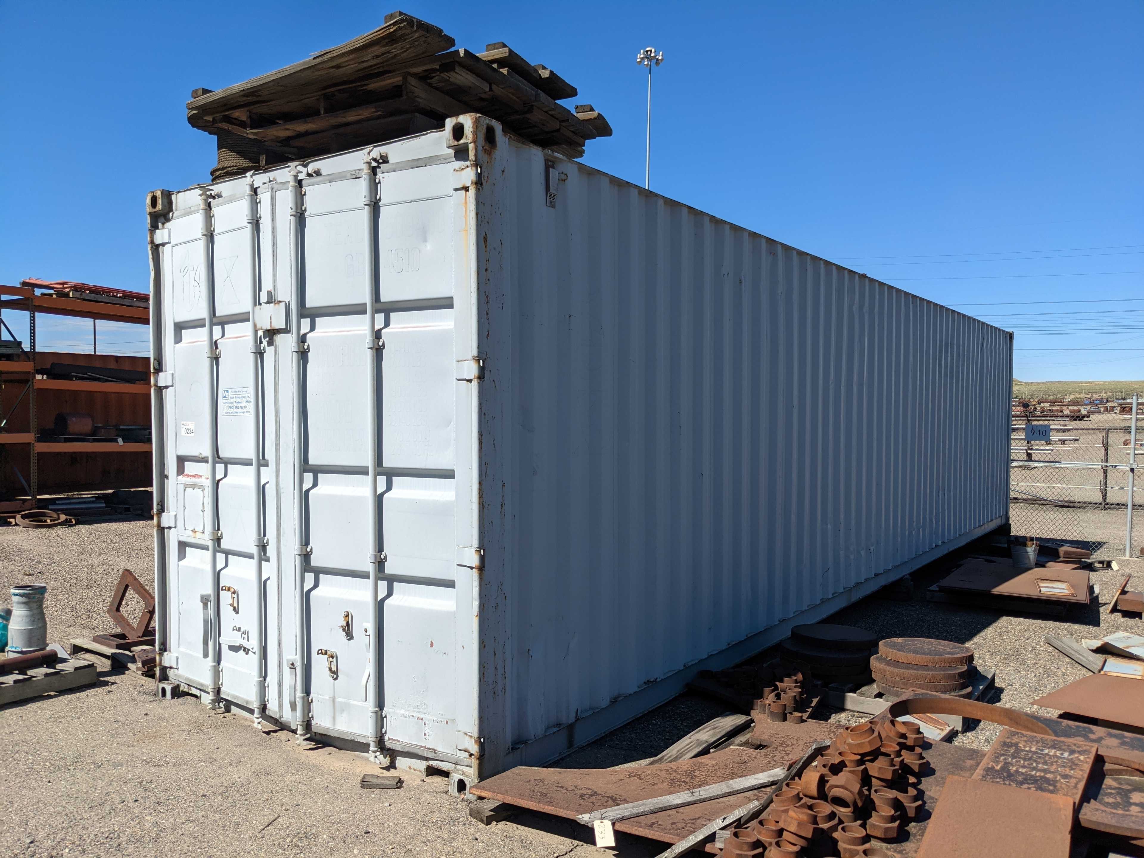 SHIPPING CONTAINER WITH MISCELLANOUS CONTENTS - INDUSTRIAL PARTS SHIPPING CONTAINER WITH MISCELLANOUS CONTENTS - INDUSTRIAL PARTS