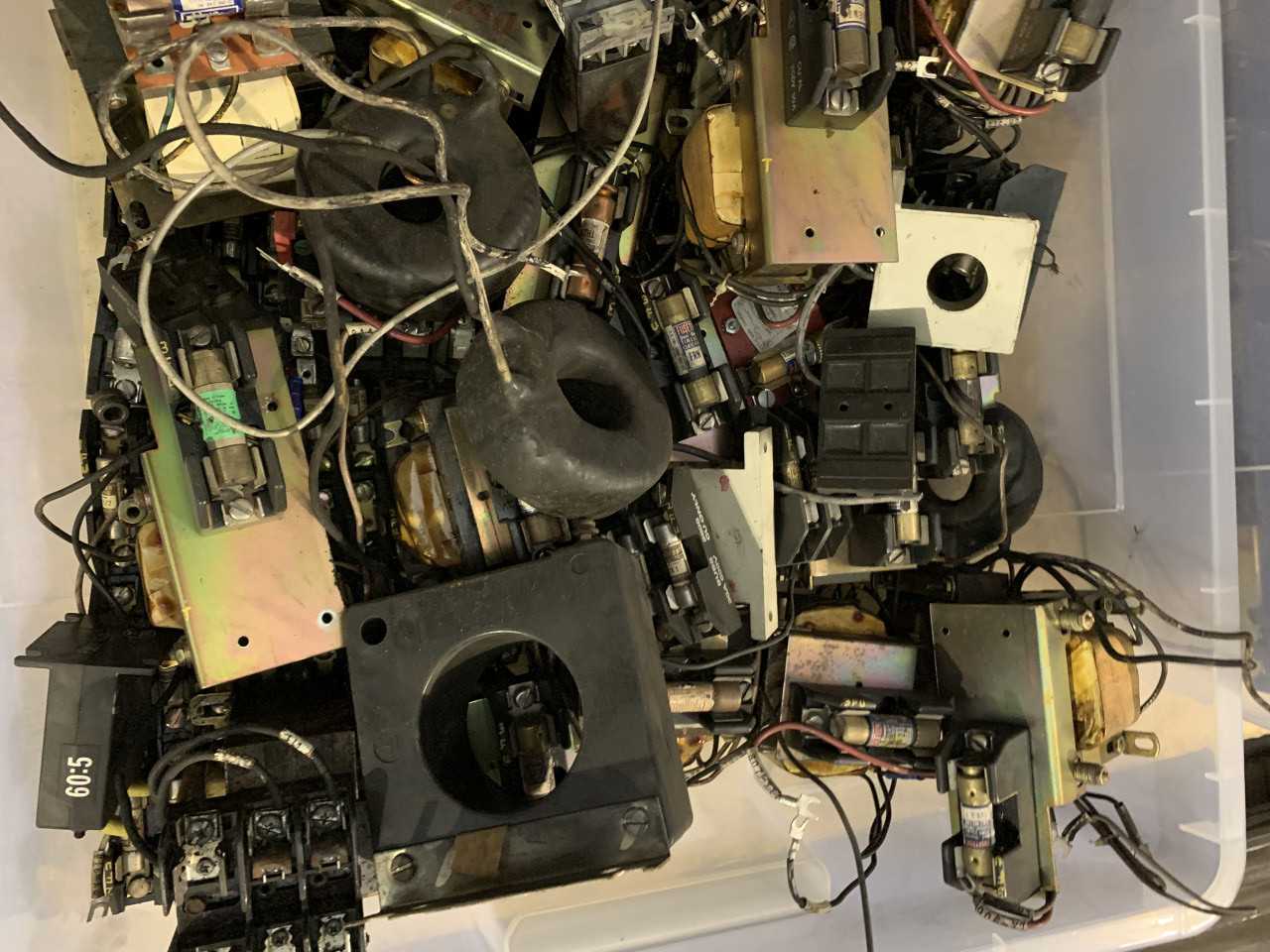 PALLET OF ELECTRICAL EQUIPMENT BREAKER PARTS AND TRANSFORMERS - CIRCUIT BREAKERS