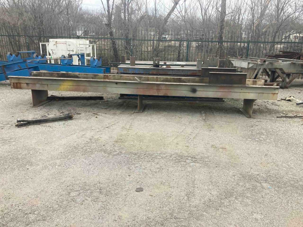 Bench Table - PLANT & FACILITY EQUIPMENT