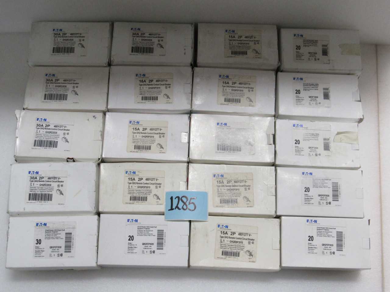 LOT OF EATON RESIDENTAL BREAKERS - MISCELLANEOUS