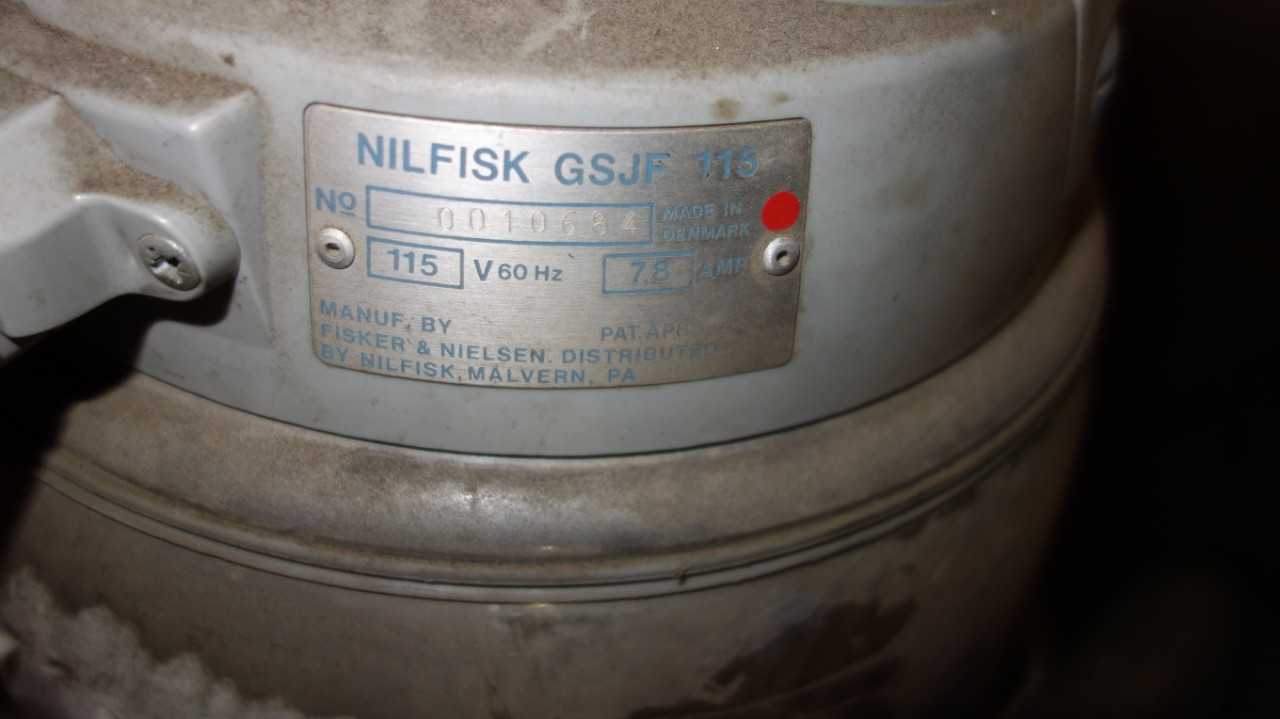NILFISK GSJF 115 115V-AC INDUSTRIAL VACUUM CLEANER - ELECTRIC MOTORS