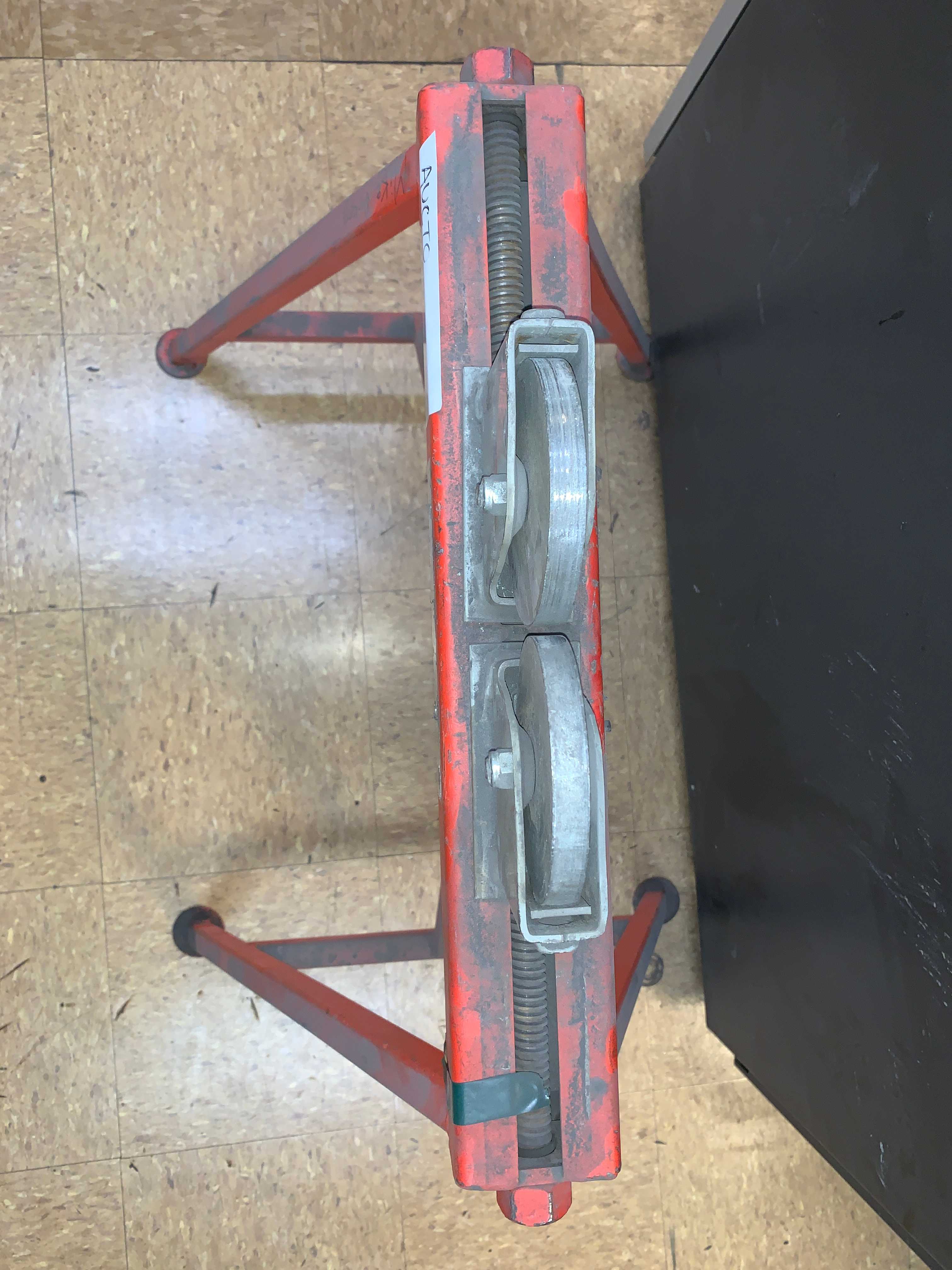 PIPE STAND - ELECTRIC POWER TOOLS