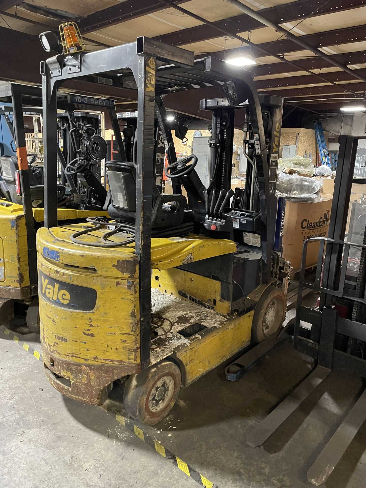 Yale ERC060VGN36TE085 Electric Forklift - SIT-DOWN FORKLIFT