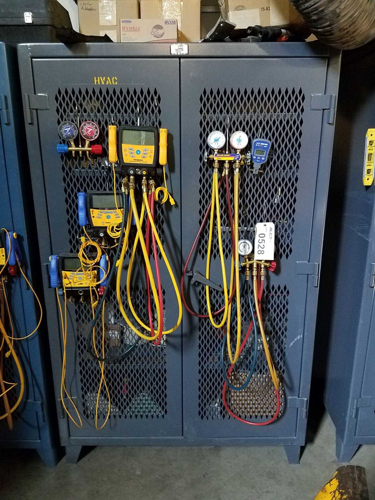6' x 4' x 2' cabinet, no contents - SHELVING 6' x 4' x 2' cabinet, no contents - SHELVING