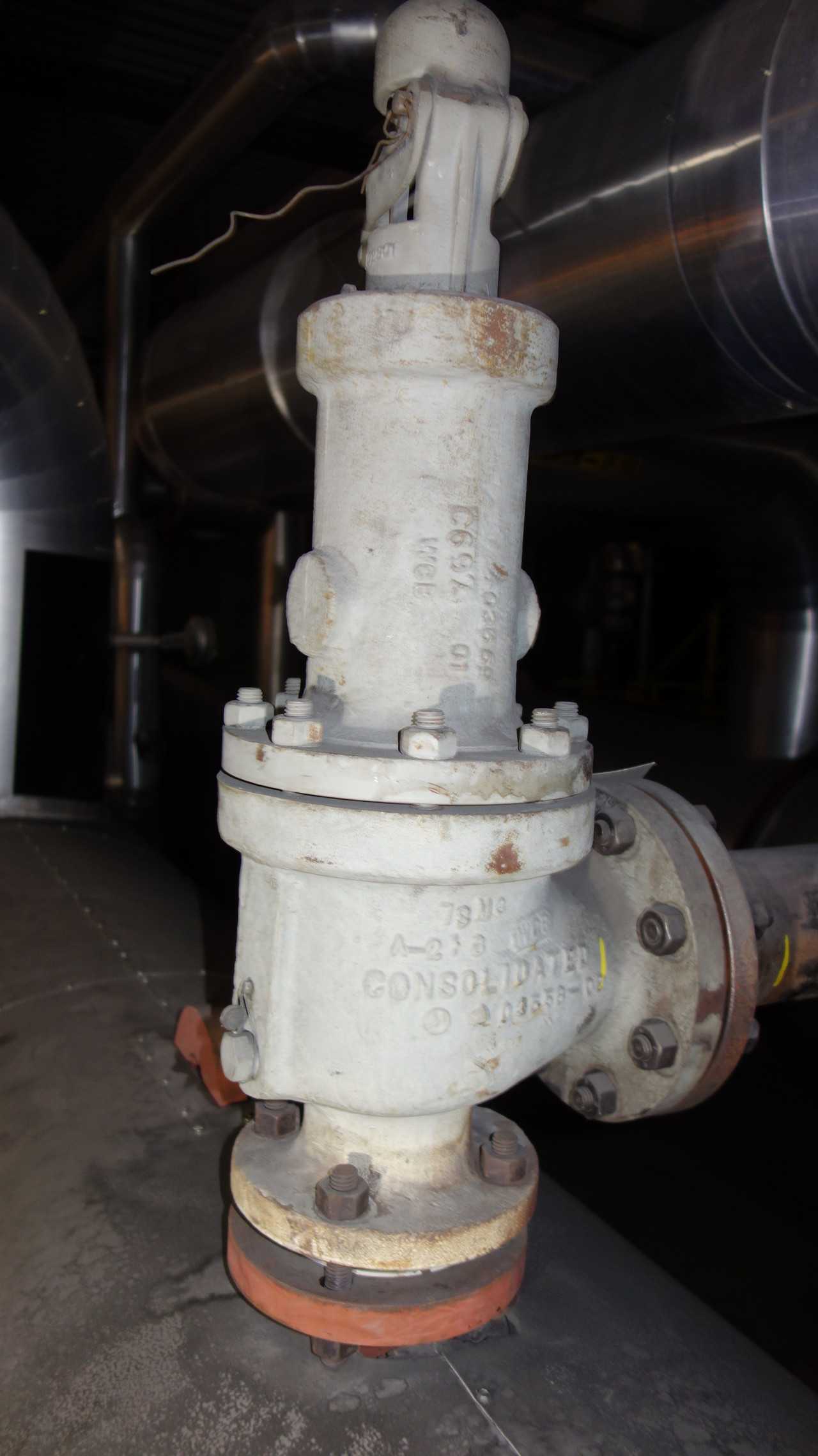 LOT OF 2 CONSOLIDATED RELIEF VALVES 3IN - RELIEF VALVE