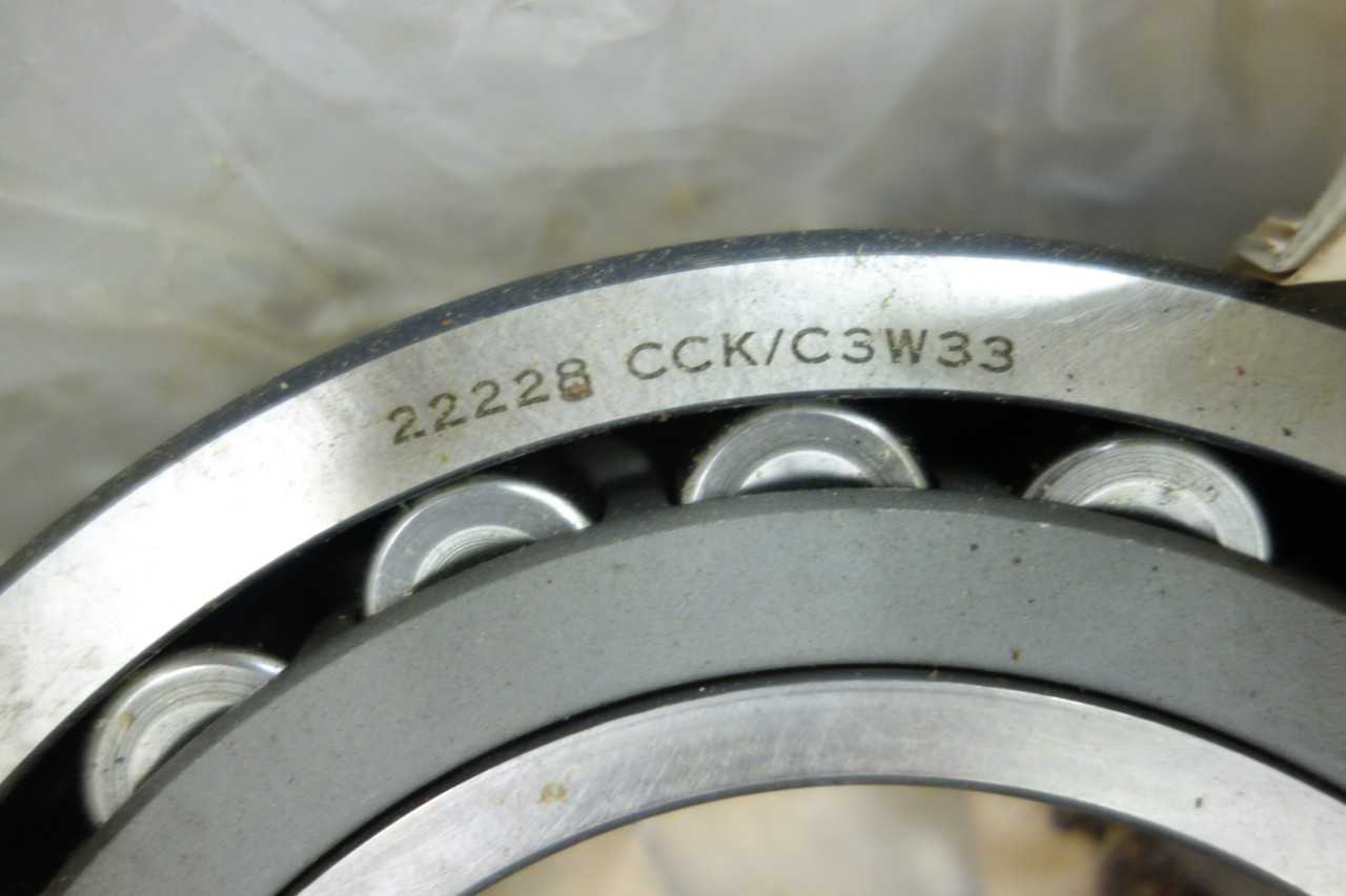 PALLET OF ASSORTED ROLLER BEARINGS - BEARINGS