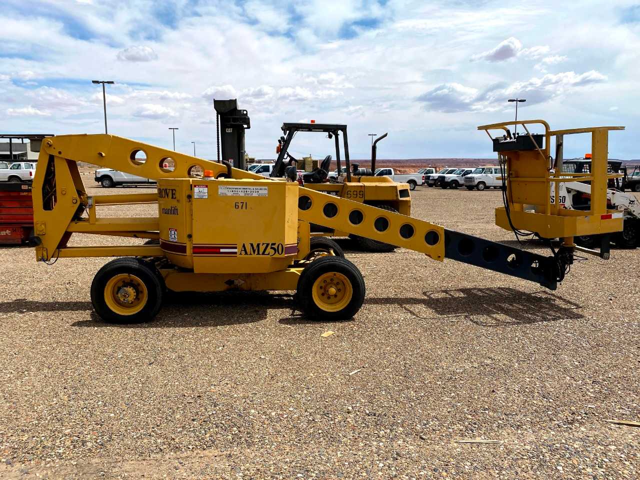 1997 Grove AMZ-50 Diesel Articulated Boom Lift - MACHINING ACCESSORIES & TOOLING