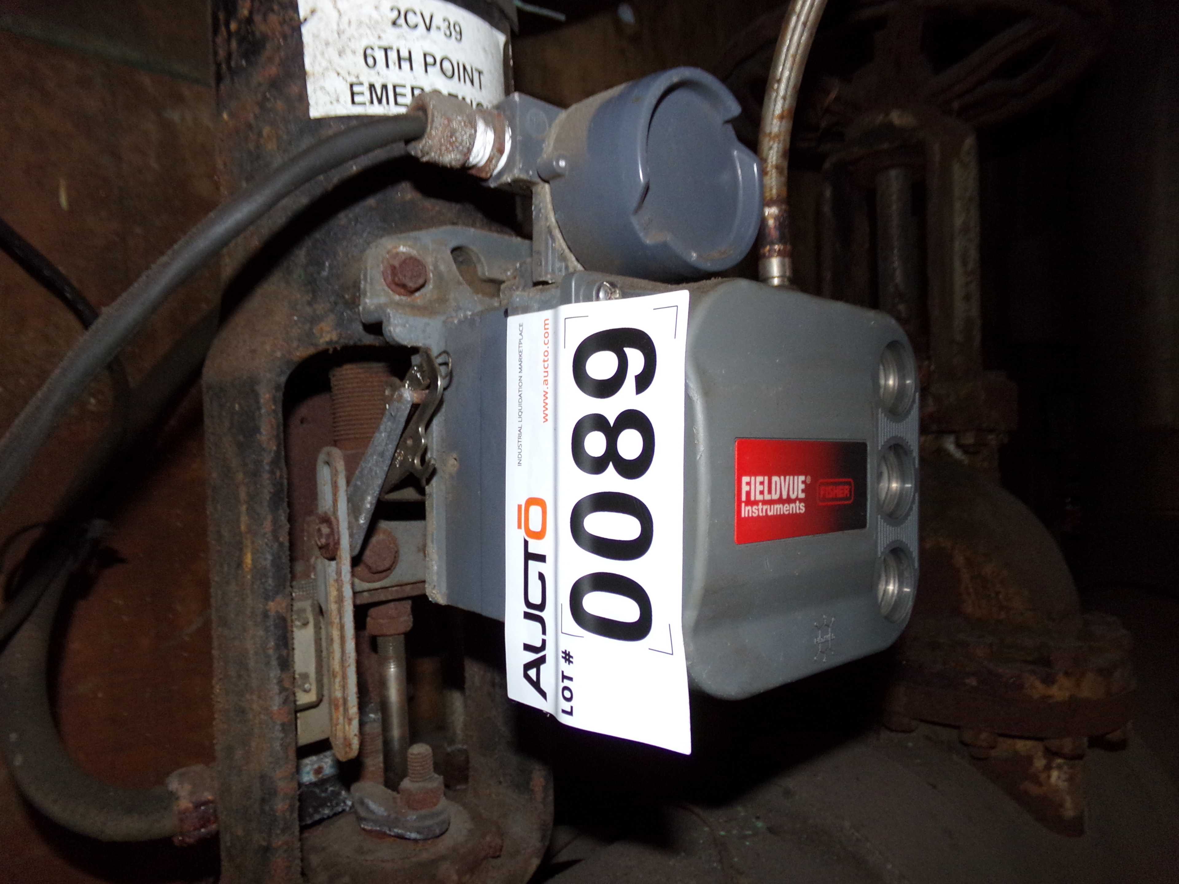 FISHER CONTROLS DVC6010 FIELDVUE POSITIONER - CONTROL VALVE