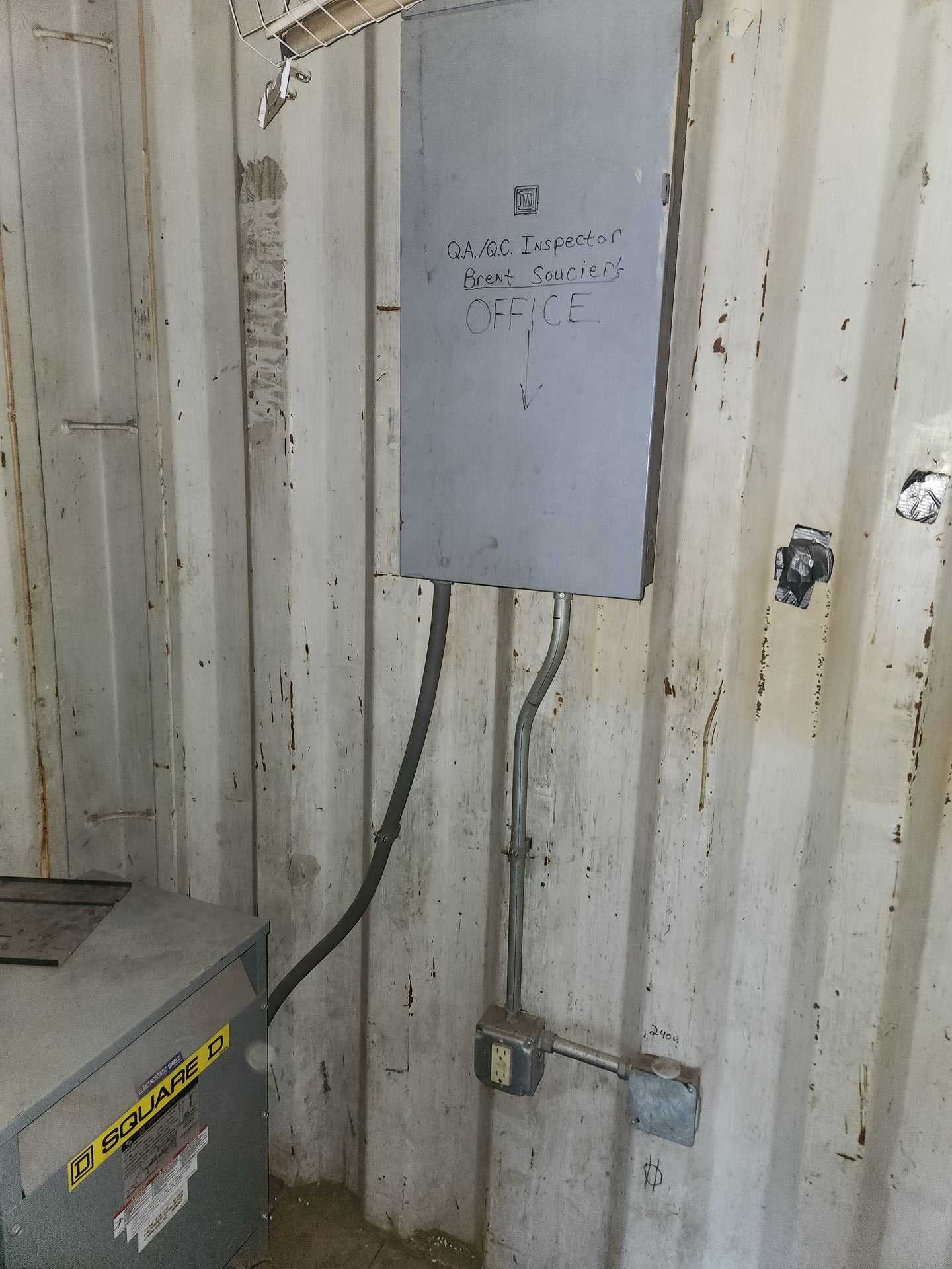 20' CONNEX WITH 4 WELD TEST BOOTHS - TOOL STORAGE