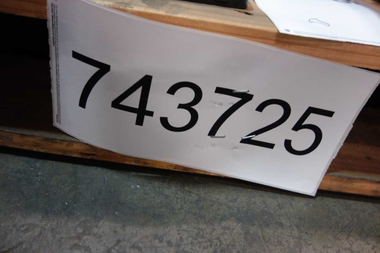 1 PALLET OF ASSORTED BEARINGS, BALL SCREWS, LINEAR BUSH- SKF, NSK, NTN, THK - BEARINGS