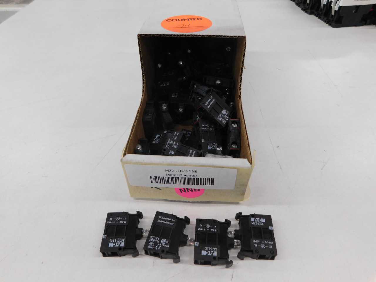 Lot of Quantity 74x M22-LED-R Motor Operators - ELECTRIC MOTORS