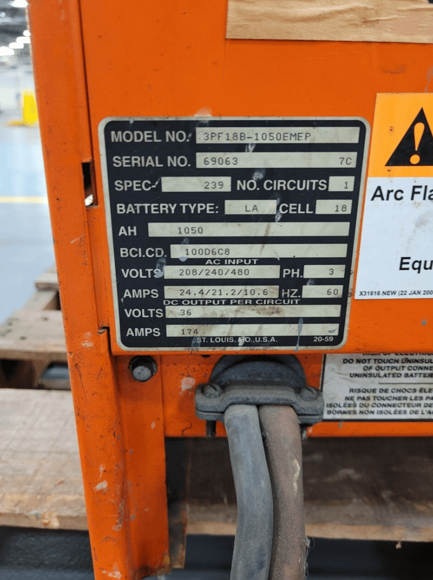 Forklift Charger (2536322) - FORKLIFTS