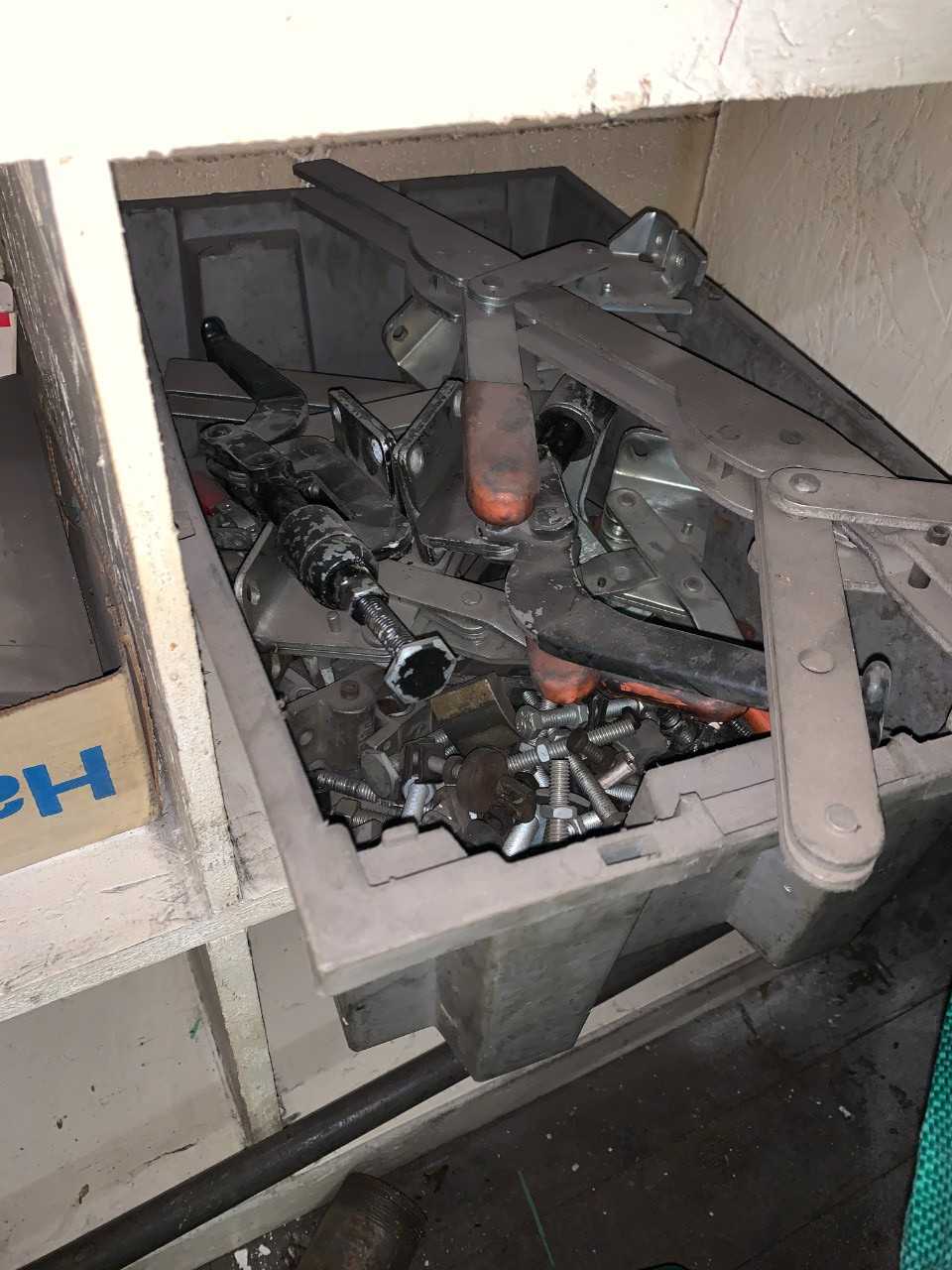 Shelve with all Contents - INDUSTRIAL PARTS