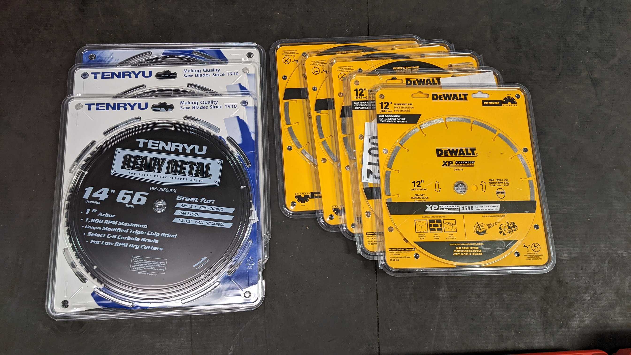 LOT OF 8 CUTTING BLADES - METAL SAW BLADES