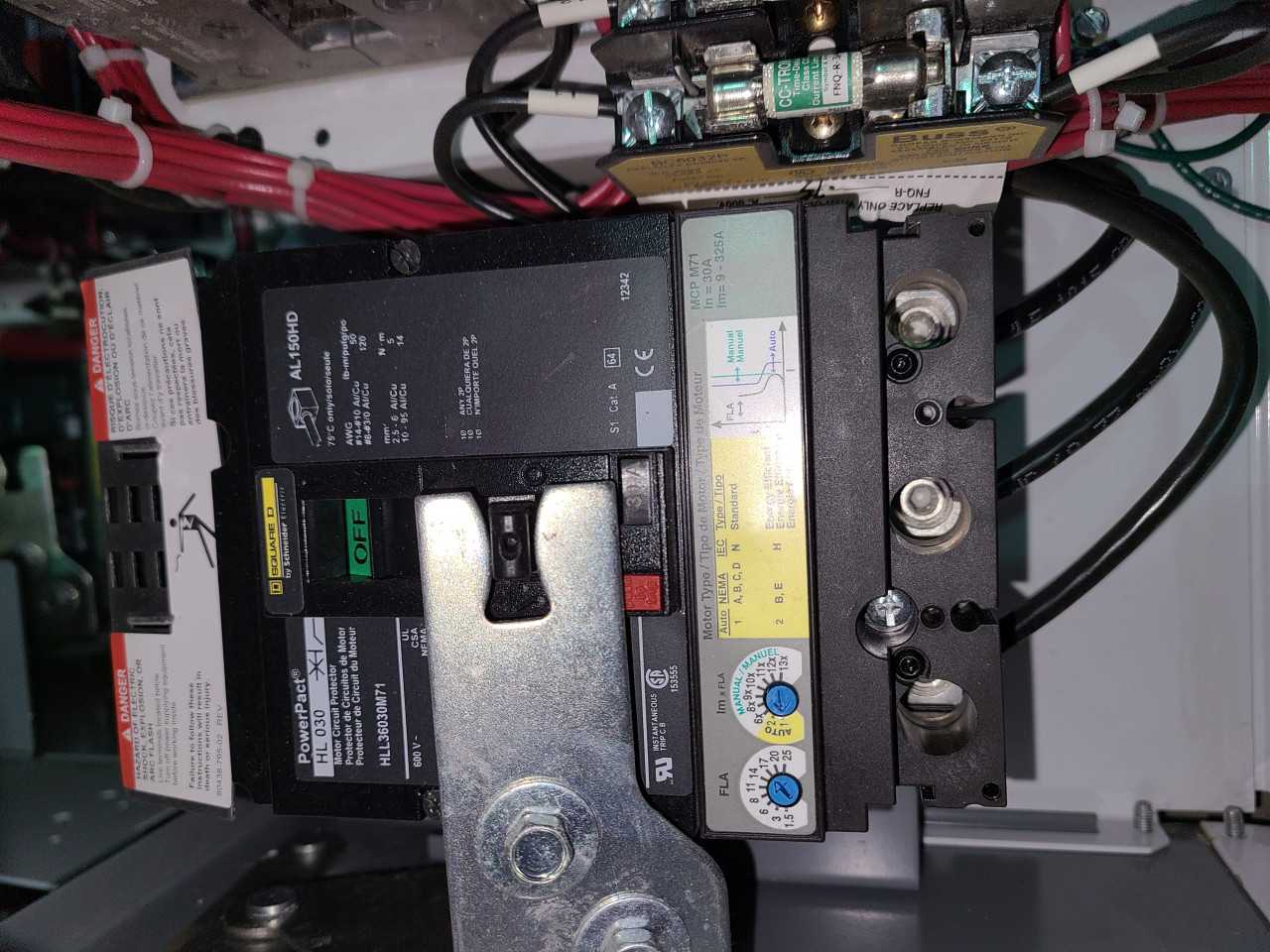 SQD MODEL 6 MCC BUCKETS SIZE 2 STR 30A BREAKERS QTY 4 - MOTOR CONTROL CENTERS