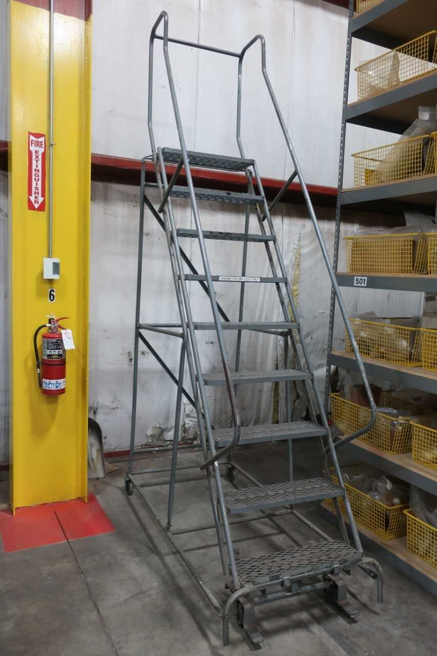 COTTERMAN ROLLING WAREHOUSE LADDER - MATERIAL HANDLING