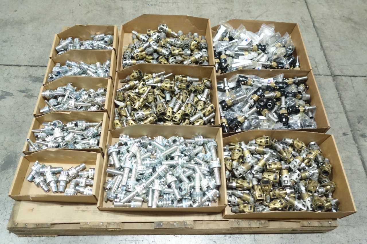 PALLET OF ASSORTED QUICK CONNECT HOSE FITTINGS - HOSE