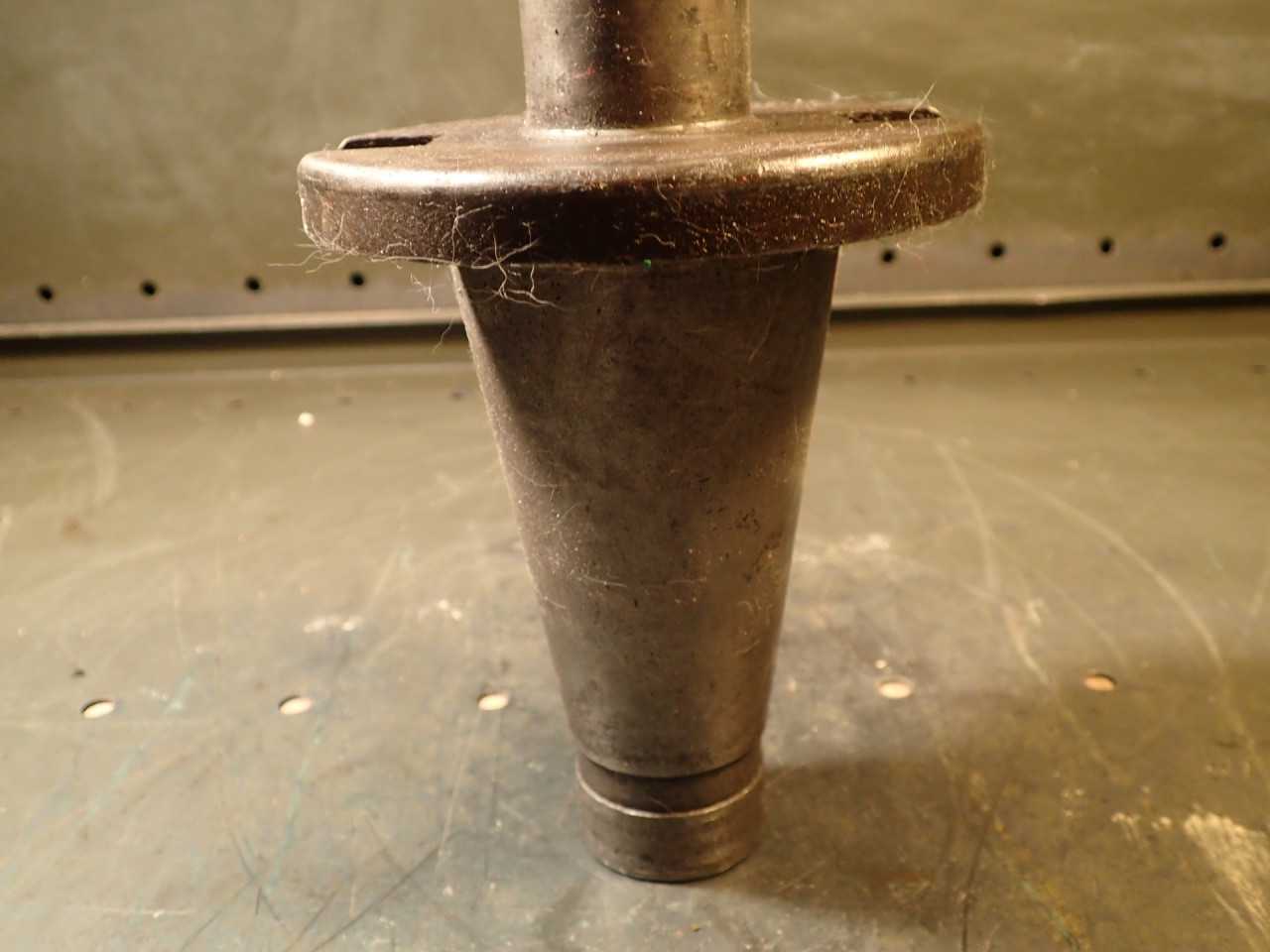 Brown & Sharpe 51/2B24 1-1/2" x 24" Horizontal Mill Milling Arbor: NMTB-50 Shank - END MILLS