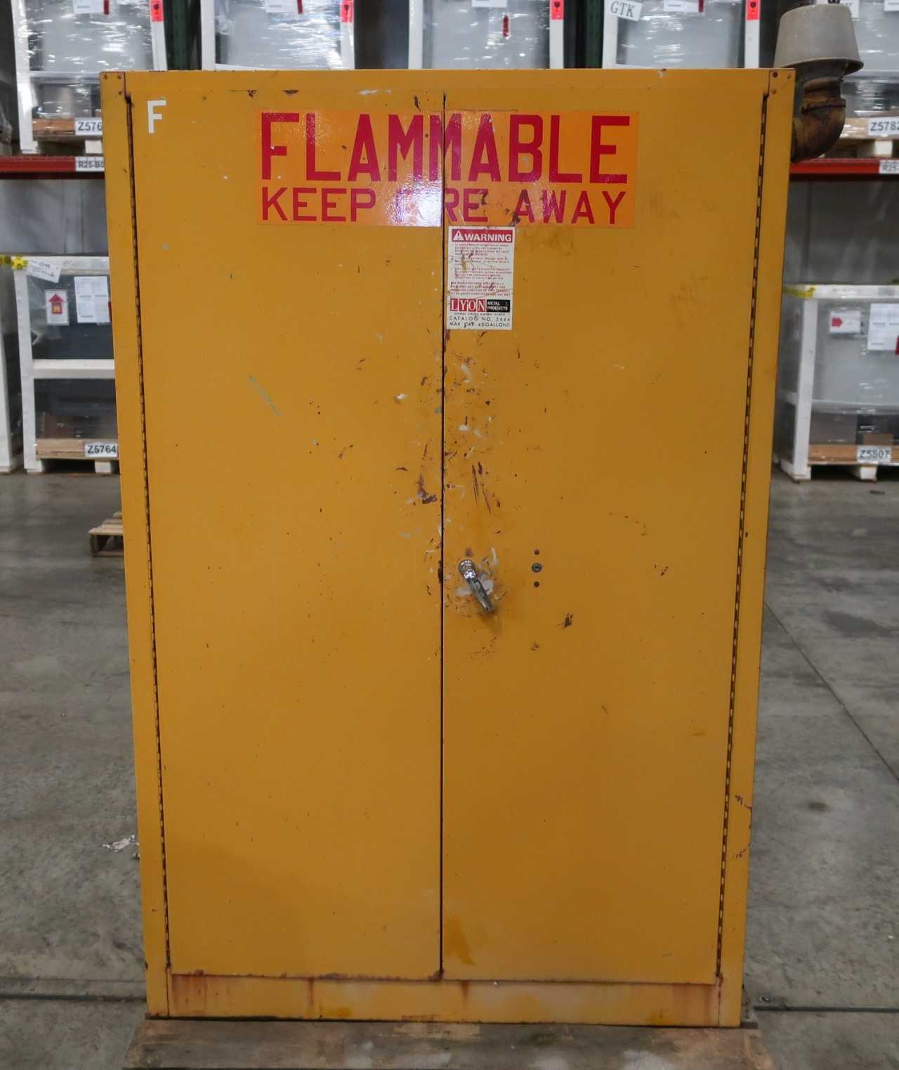 LYON 5444 FLAMMABLES 45GAL SAFETY STORAGE CABINET - TOOL STORAGE