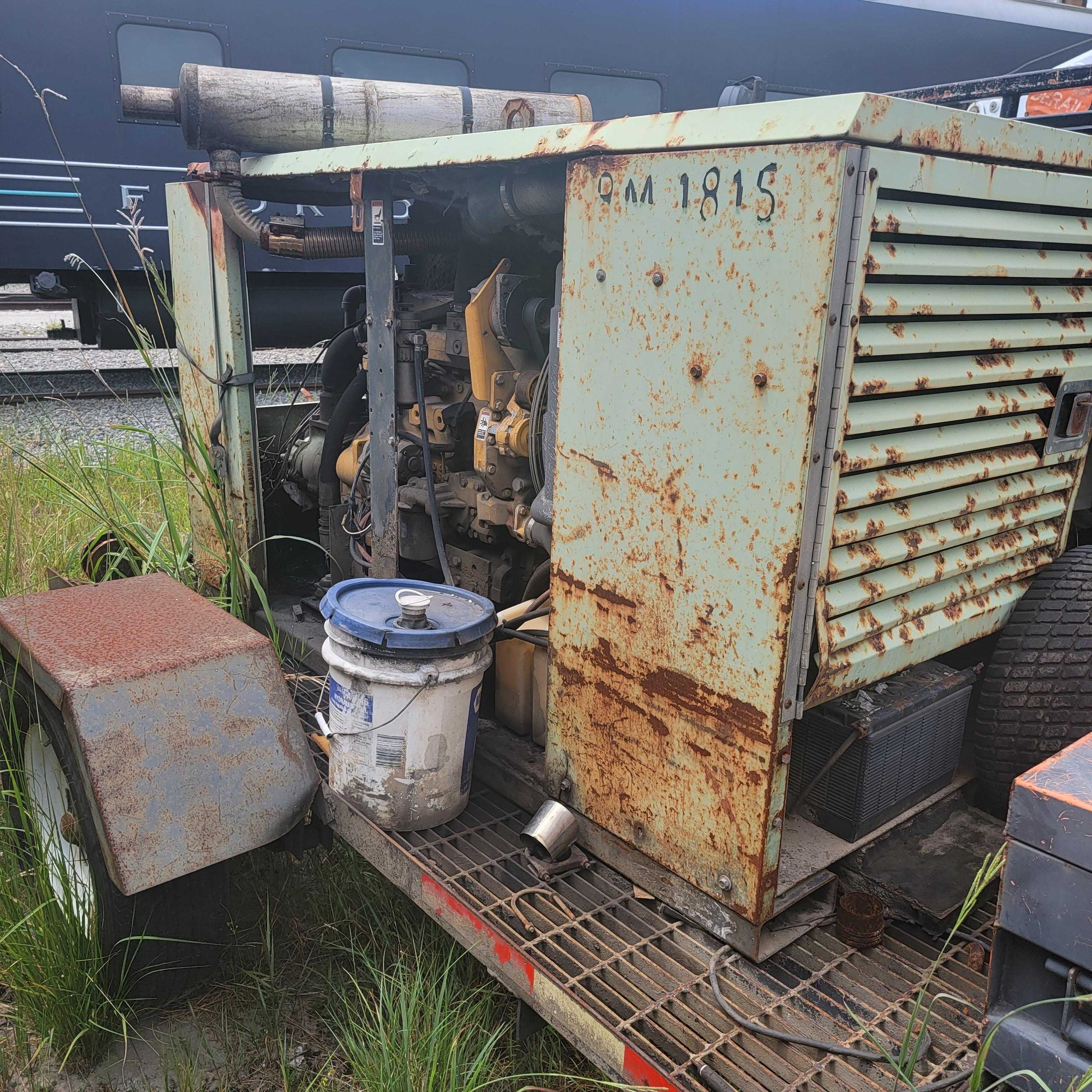 Sullair 200DUQJD Air Compressor Trailer - AIR COMPRESSORS