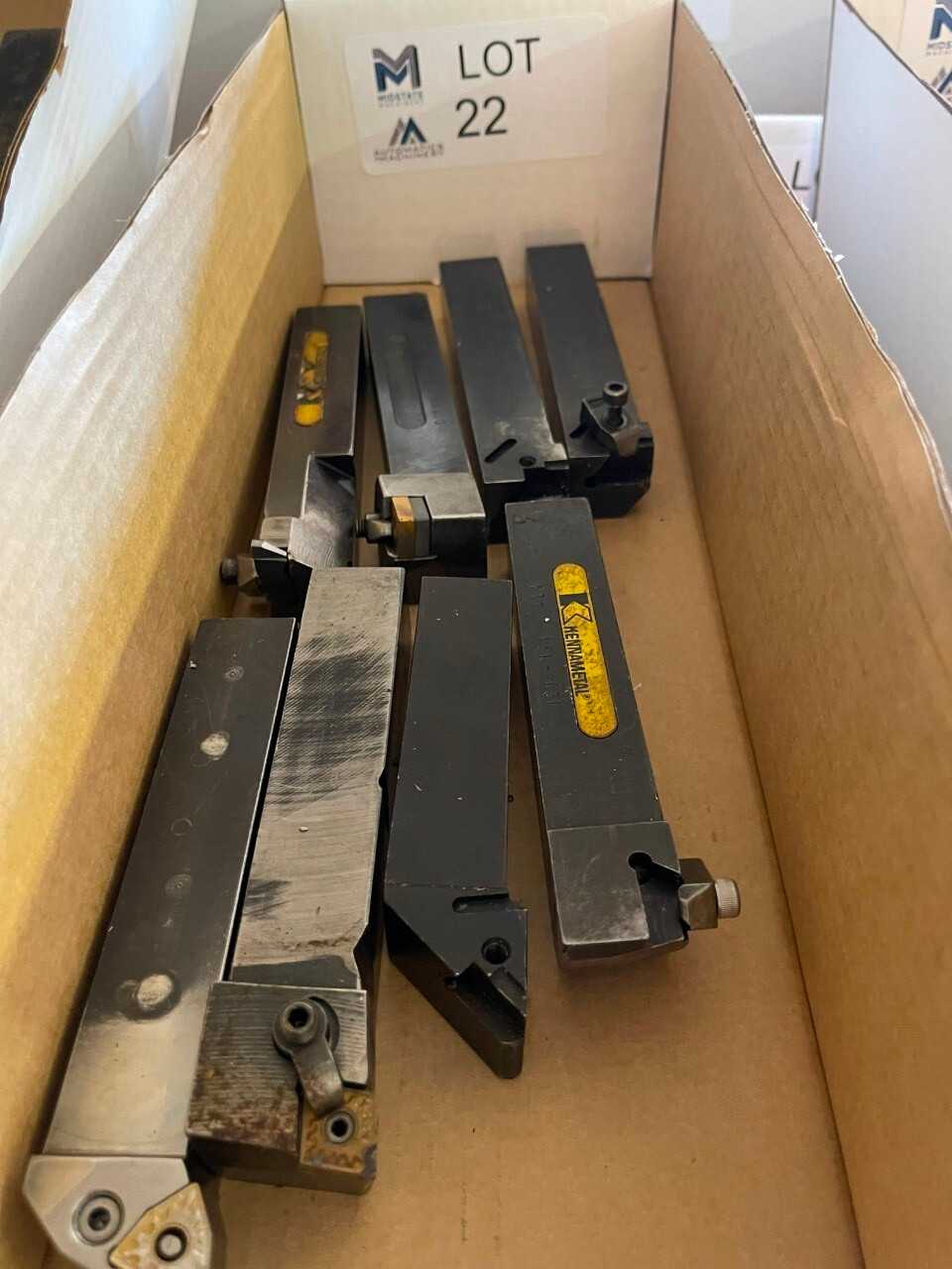 Indexable Turning Toolholders - CNC LATHES