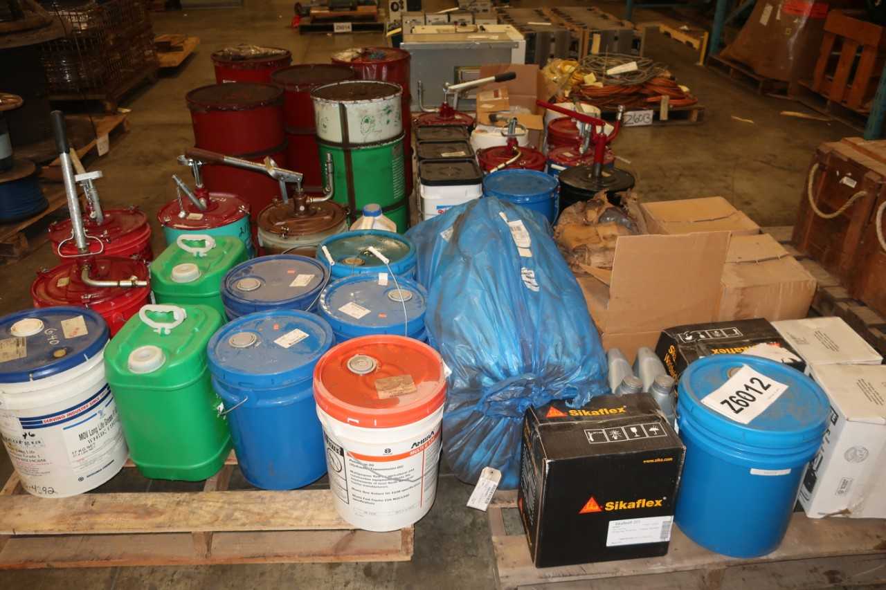 4 PALLETS OF ASSORTED OIL GREASE OIL DRY LUBRICANTS - MISCELLANEOUS