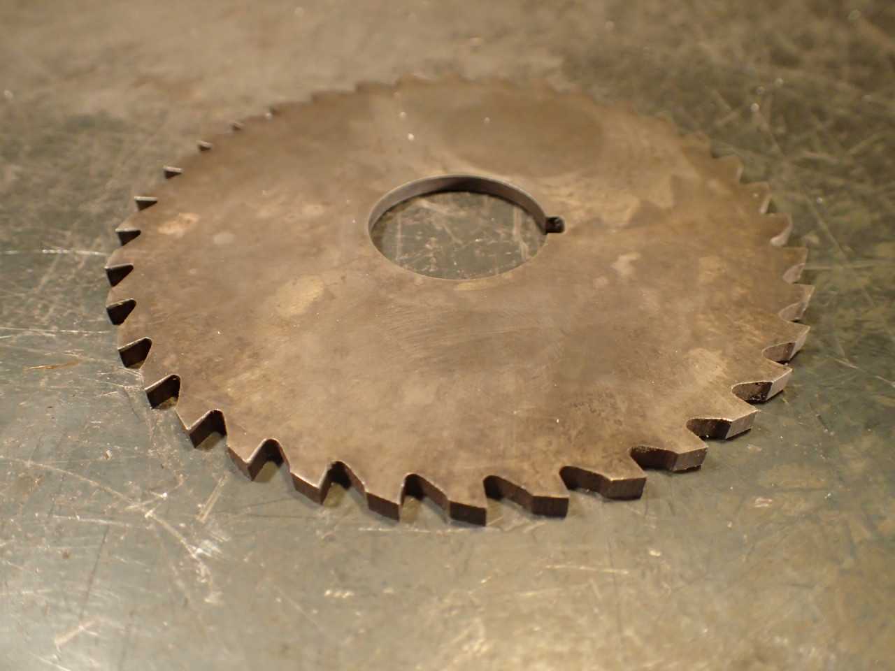 B&S 1/8" Metal Slitting Saw Milling Cutter: 3-3/4" OD, 1" Horizontal Arbor Hole - MILLING TOOLS