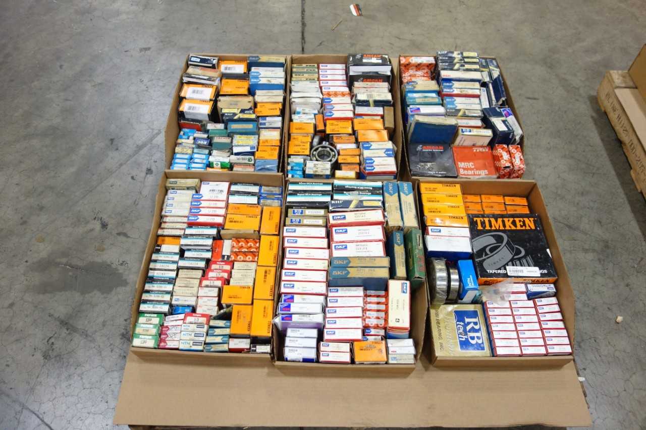 1 PALLET OF ASSORTED ROLLER BEARINGS - BEARINGS