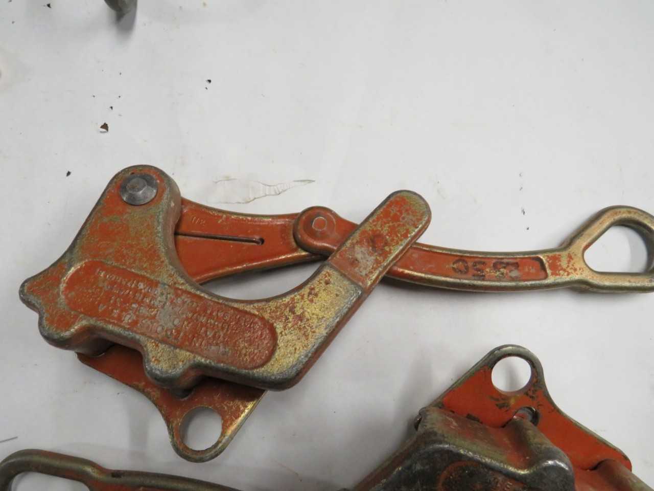 LOT OF 2 KLEIN 1685-31 7500 LBS MAX LOAD BULLDOG WIRE PULLING GRIP - ELECTRIC POWER TOOLS
