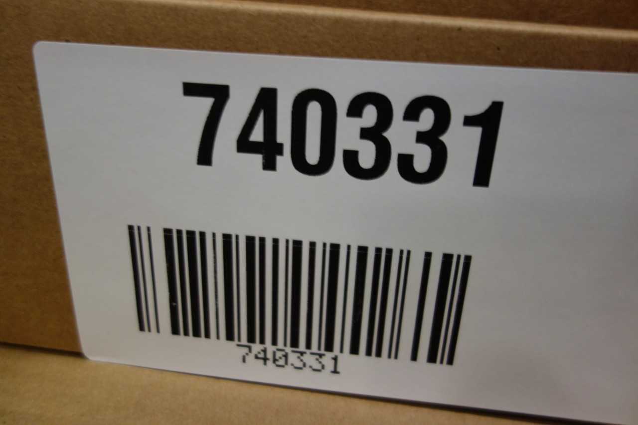 LOT OF 8 BOXES OF SKF ROLLER BEARINGS - BEARINGS