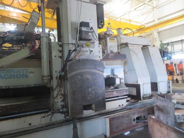 Cincinnati Milacron 30 V 3-Axes Bridge Mill - MILLING MACHINES