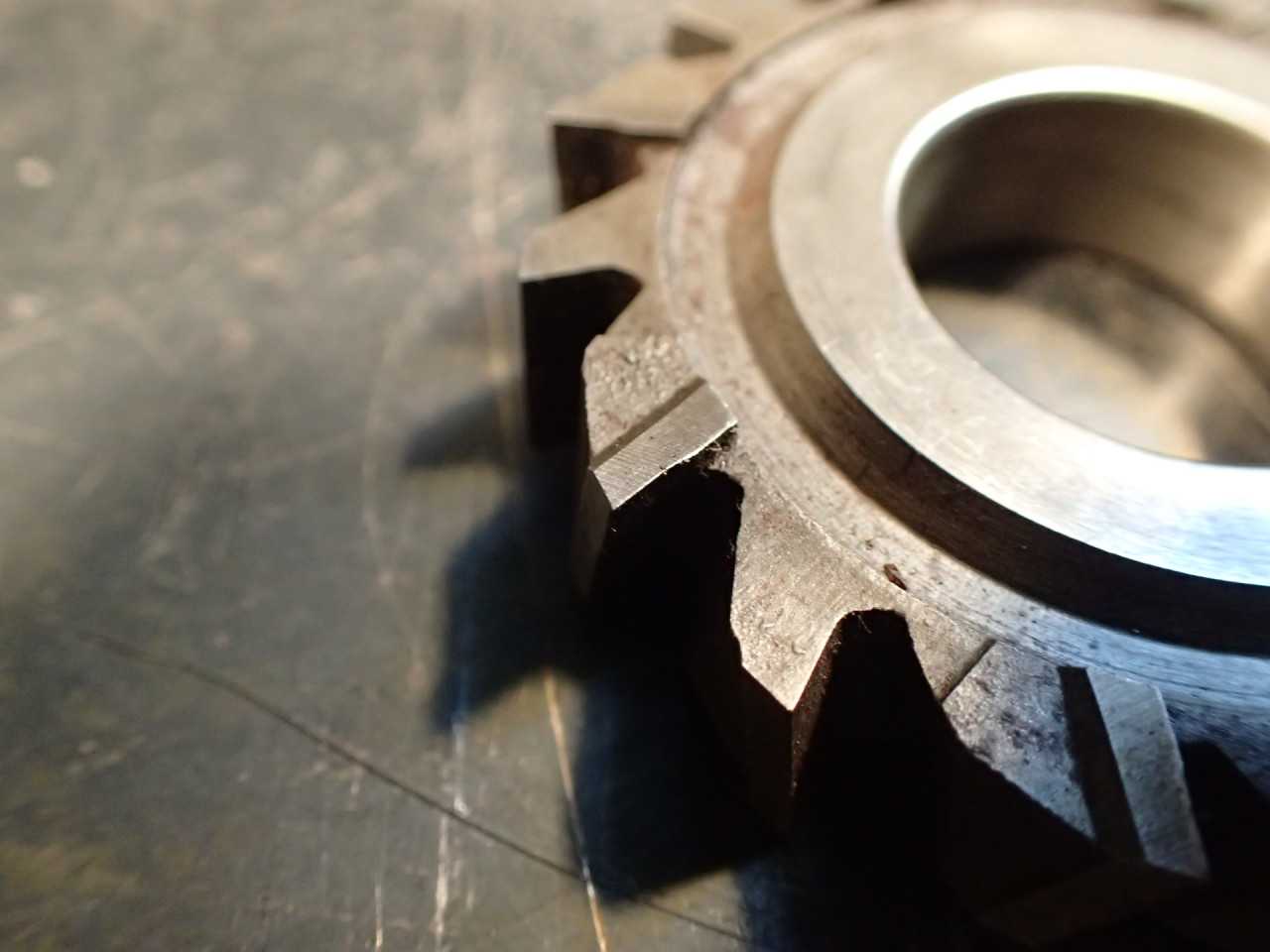 2-7/16" OD x 1/2" Staggered Tooth Side Milling Cutter: 1" Horizontal Arbor Hole - MILLING TOOLS