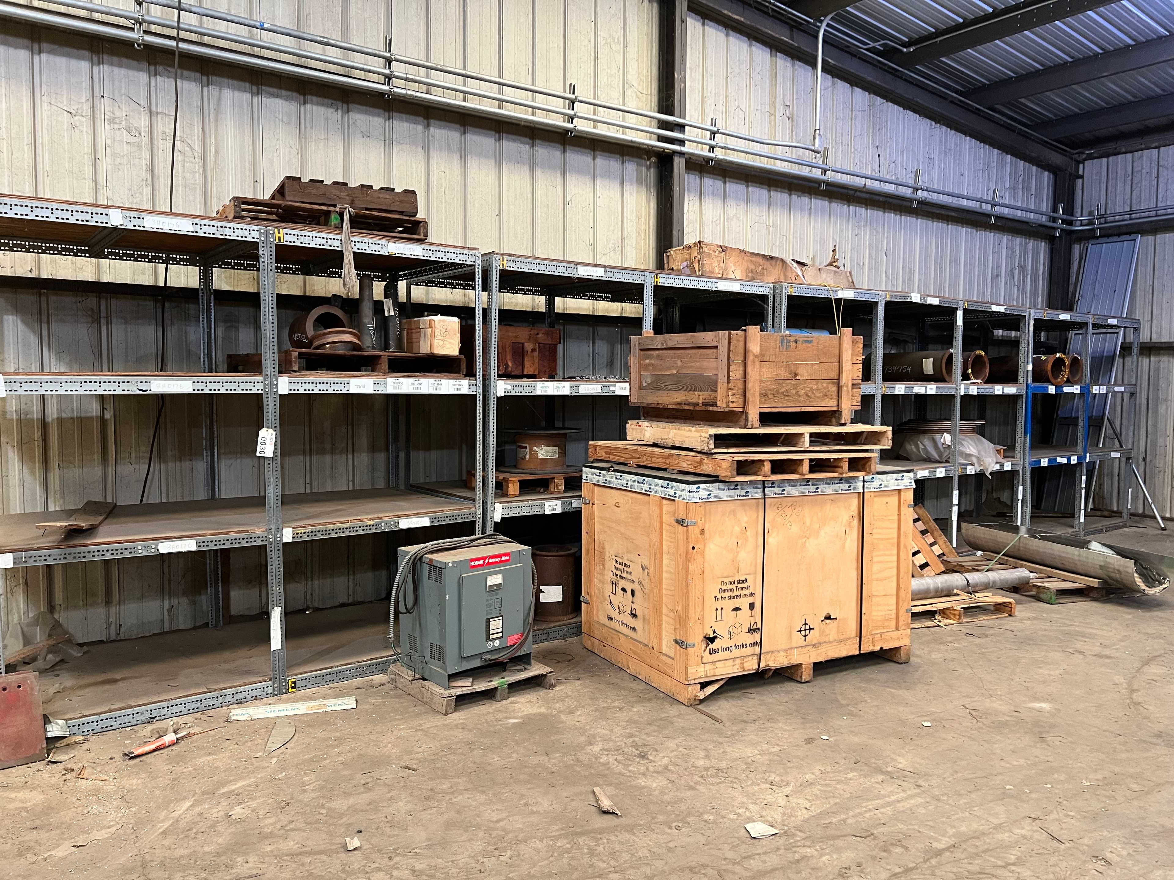 CONTENTS OF RACKING (RACKING NOT INCLUDED) - PALLET RACKING