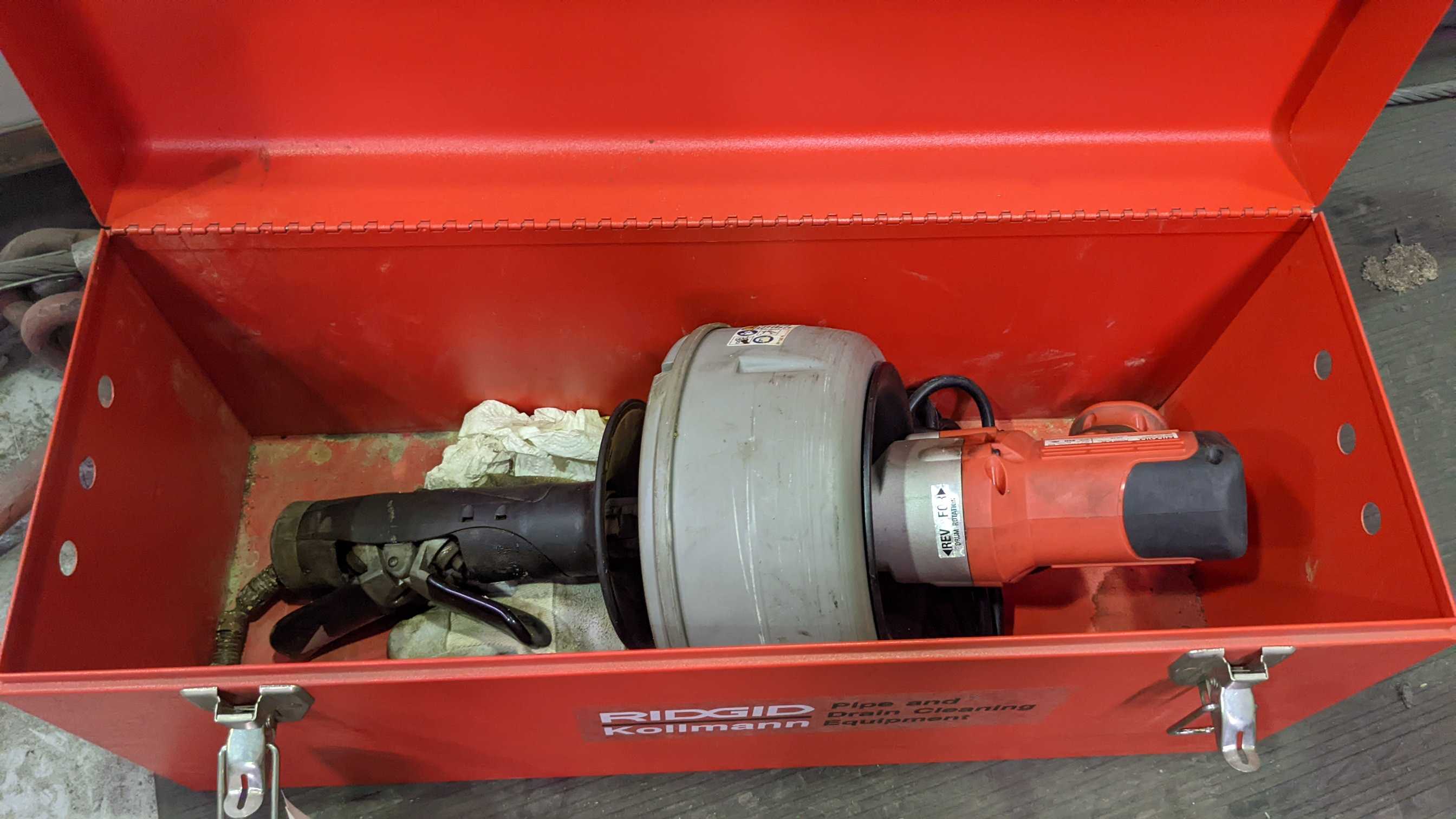 RIDGID PIPE AND DRAIN SNAKE - ELECTRIC POWER TOOLS