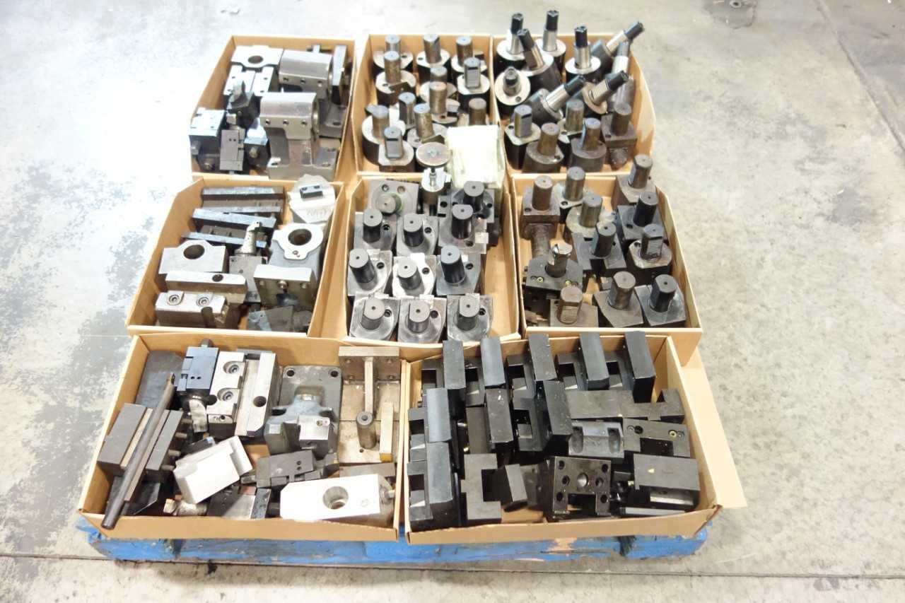 1 PALLETOF ASSORTED BOX JAWS AND CNC SPINDLES - ELECTRIC POWER TOOLS
