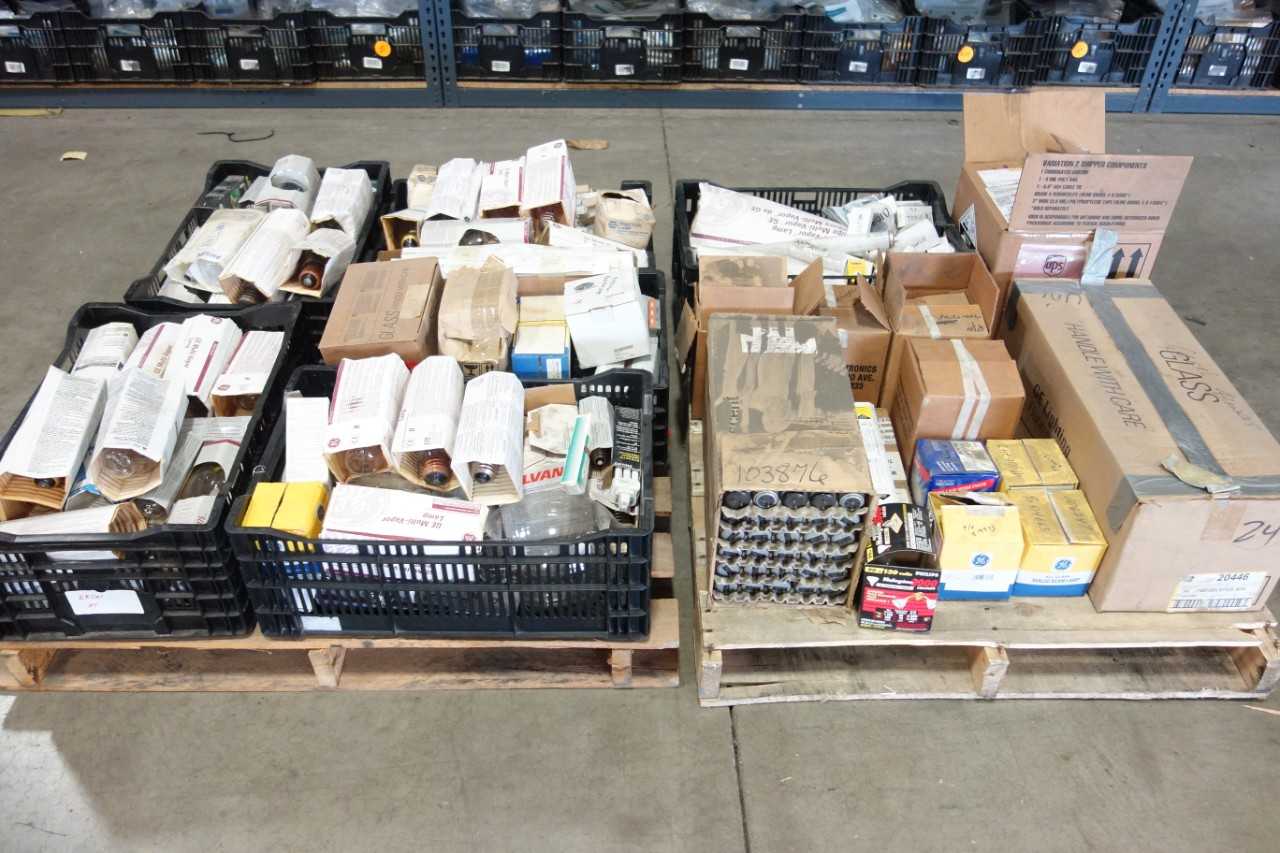 2 PALLETS OF LIGHT BULBS - LIGHTING
