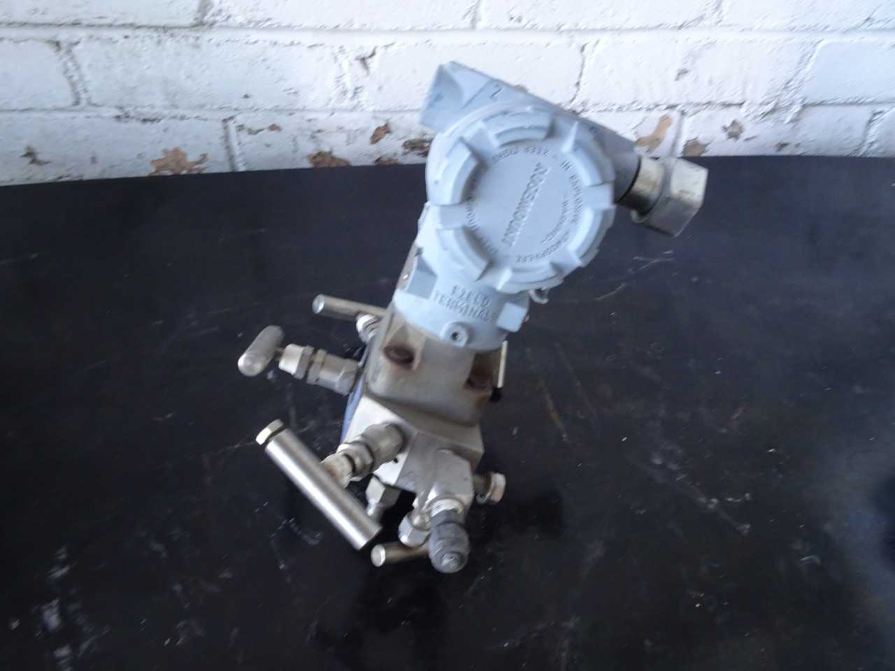 ROSEMOUNT 3051CD TRansmitter - INSTRUMENTATION