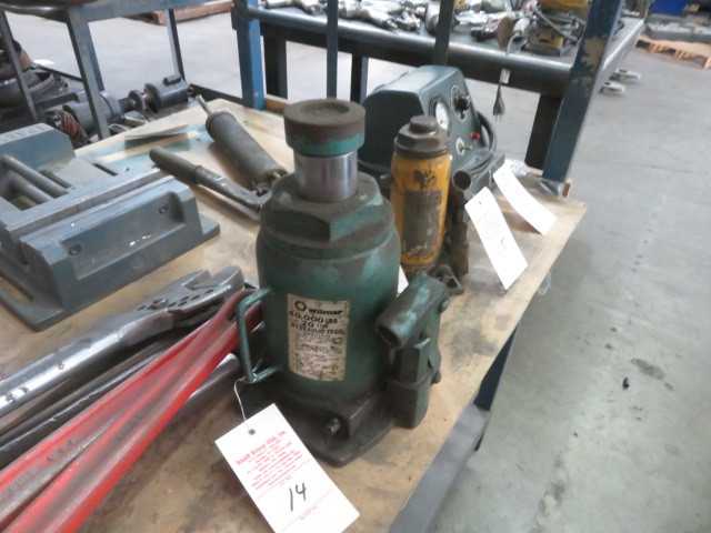 Wilmar 40 ton hydraulic Jack - MISCELLANEOUS