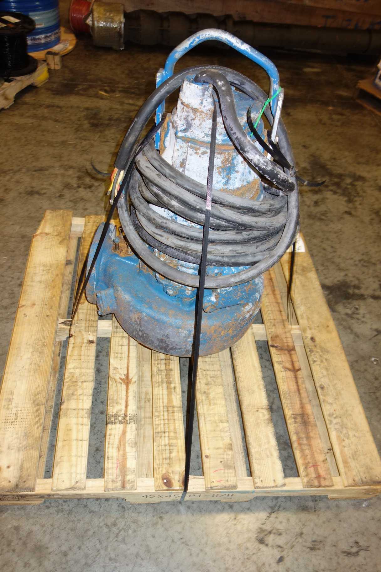 BUCKEYE PUMPS SUBMERSIBLE PUMP - PUMPS
