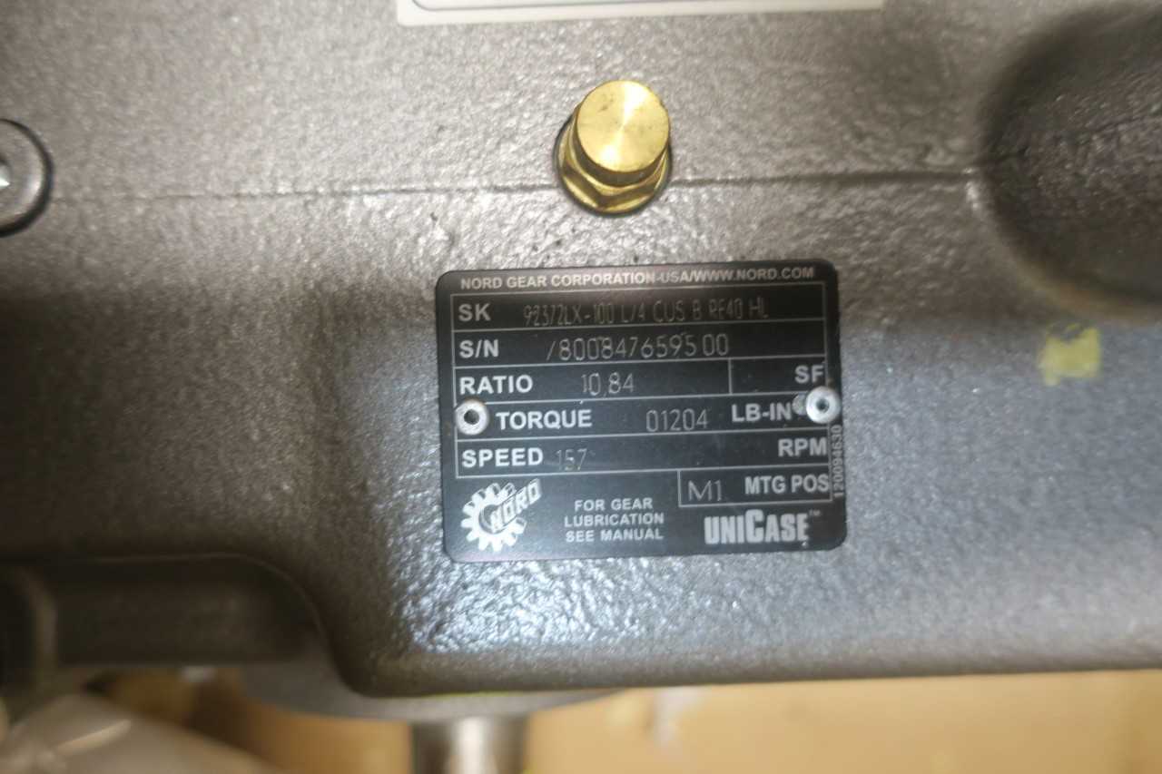 NORD 92372LX-100 L/4 CUS BRE40 HL GEAR MOTOR 3HP 230/460V-AC 10.84:1 - ELECTRIC MOTORS