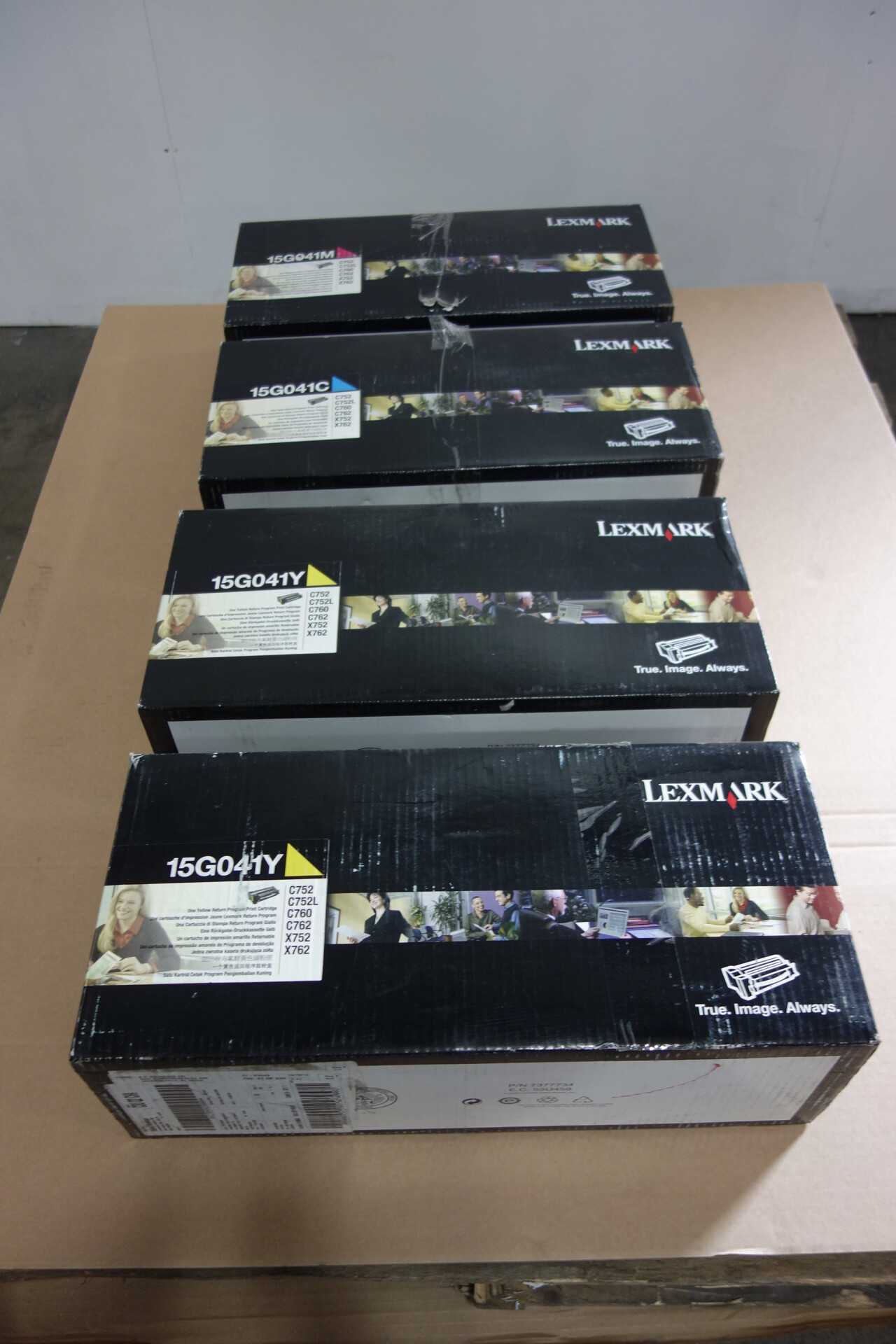 LOT OF ASSORTED LEXMARK RETURN PROGRAM PRINT CARTRIDGES - INDUSTRIAL PARTS