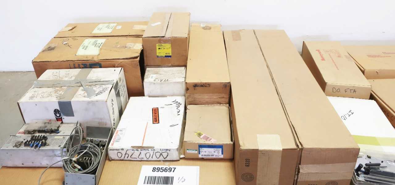 2 PALLETS OF ELECTRICAL AND CONTROLS - ELECTRICAL COMPONENTS