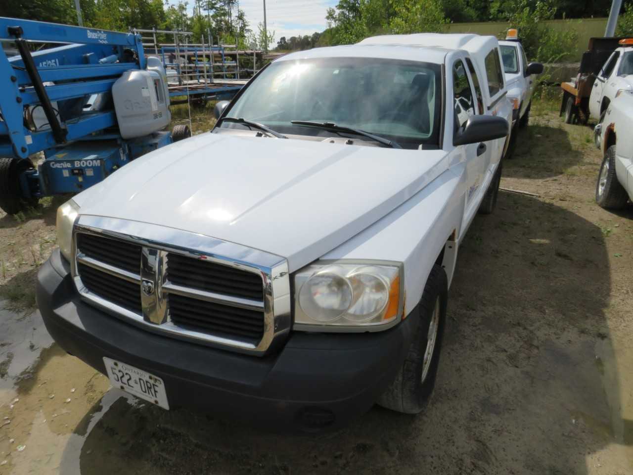 2006 DODGE DAKOTA 4X4 4.7L C PICKUP TRUCK - HYDRO EXCAVATOR TRUCKS 2006 DODGE DAKOTA 4X4 4.7L C PICKUP TRUCK - HYDRO EXCAVATOR TRUCKS