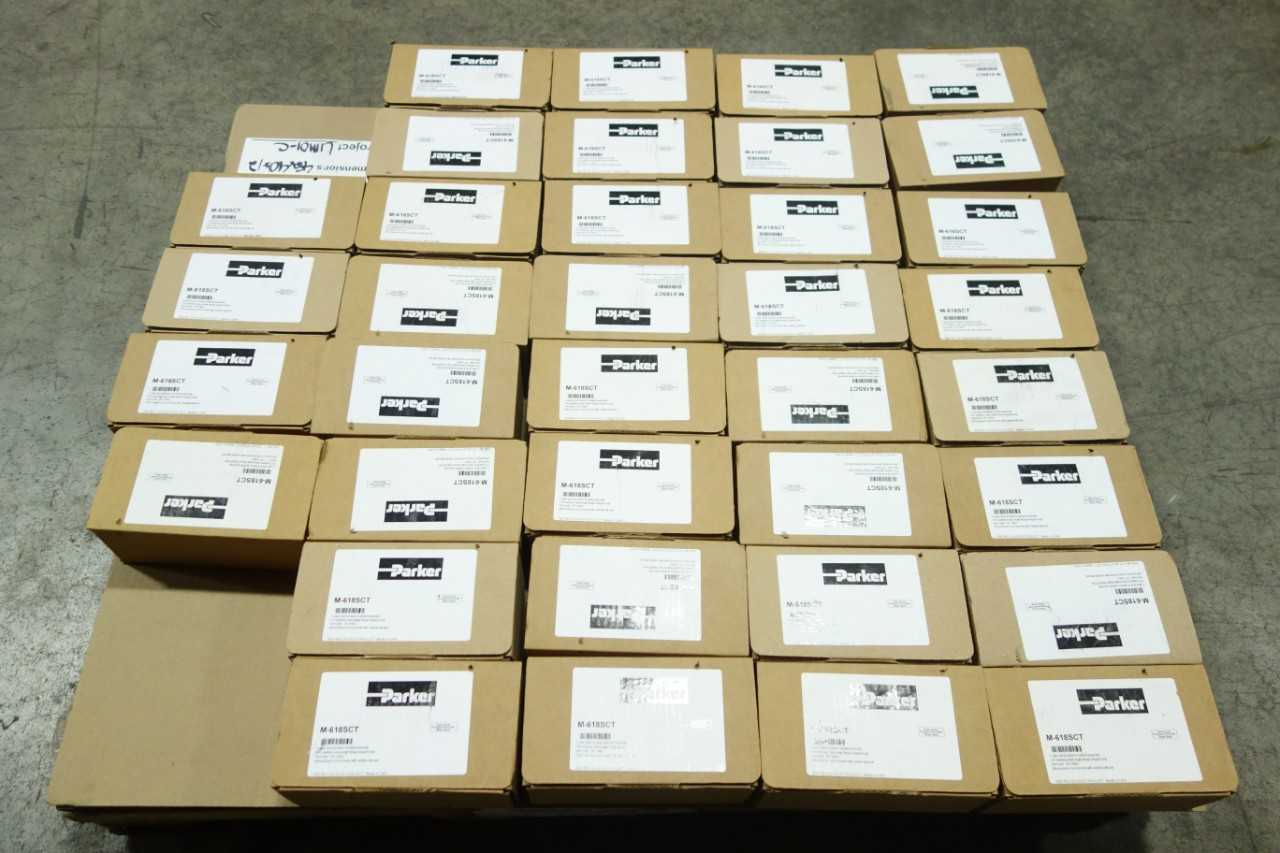 PALLET OF PARKER M-618SCT 2-VALVE BLOCK AND BLEED MANIFOLD ASSEMBLIES - VALVES