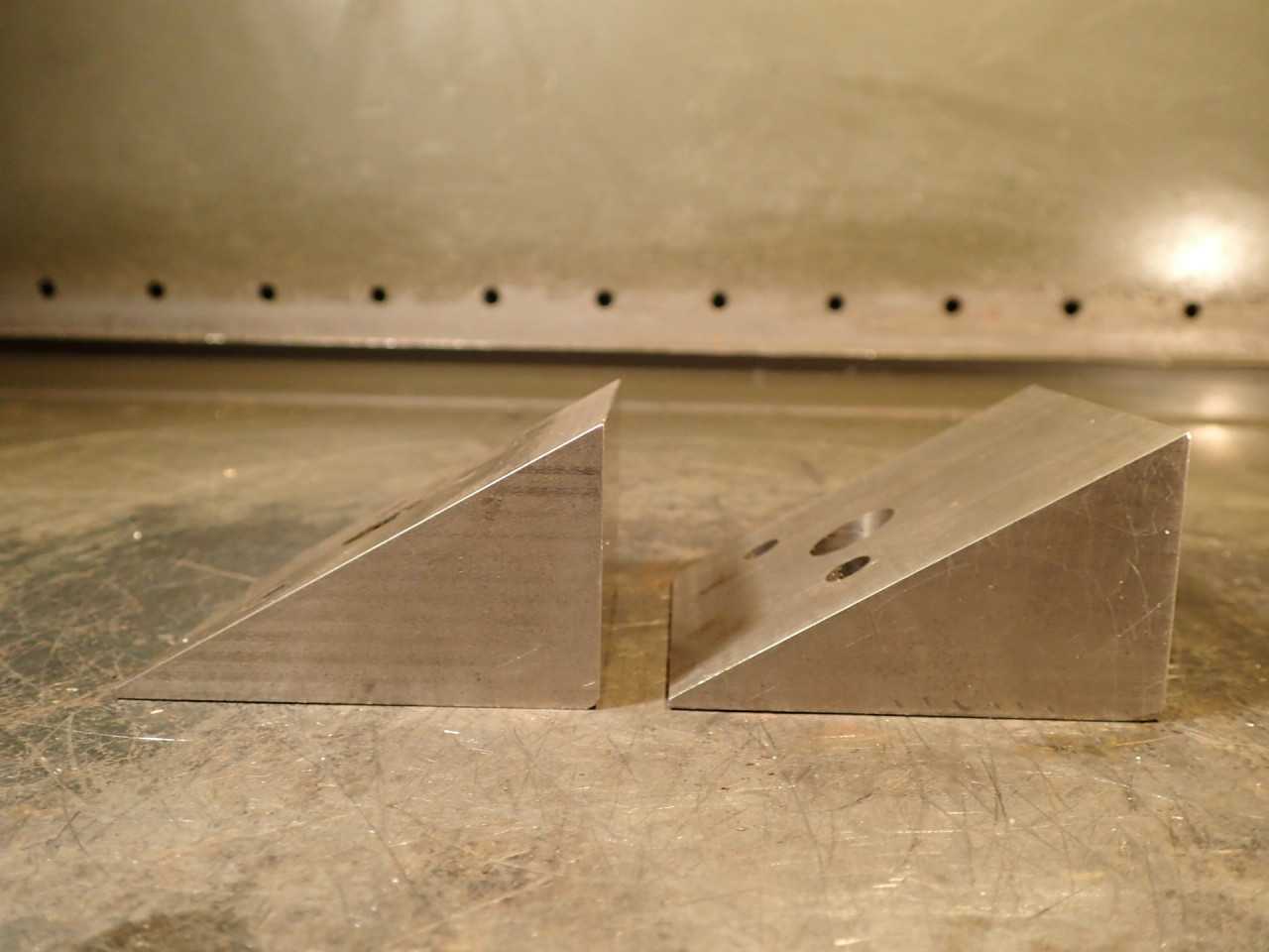 2 Pc Set 30/60/90 Degree Precision Ground Right Angle Blocks 2-7/8" nominal - ELECTRIC POWER TOOLS