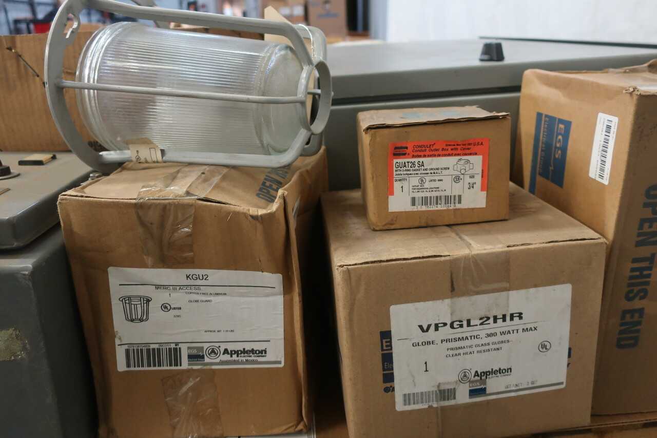 3 PALLETS OF ASSORTED ELECTRICAL CONDUIT PARTS AND ACCESSORIES - ELECTRICAL COMPONENTS