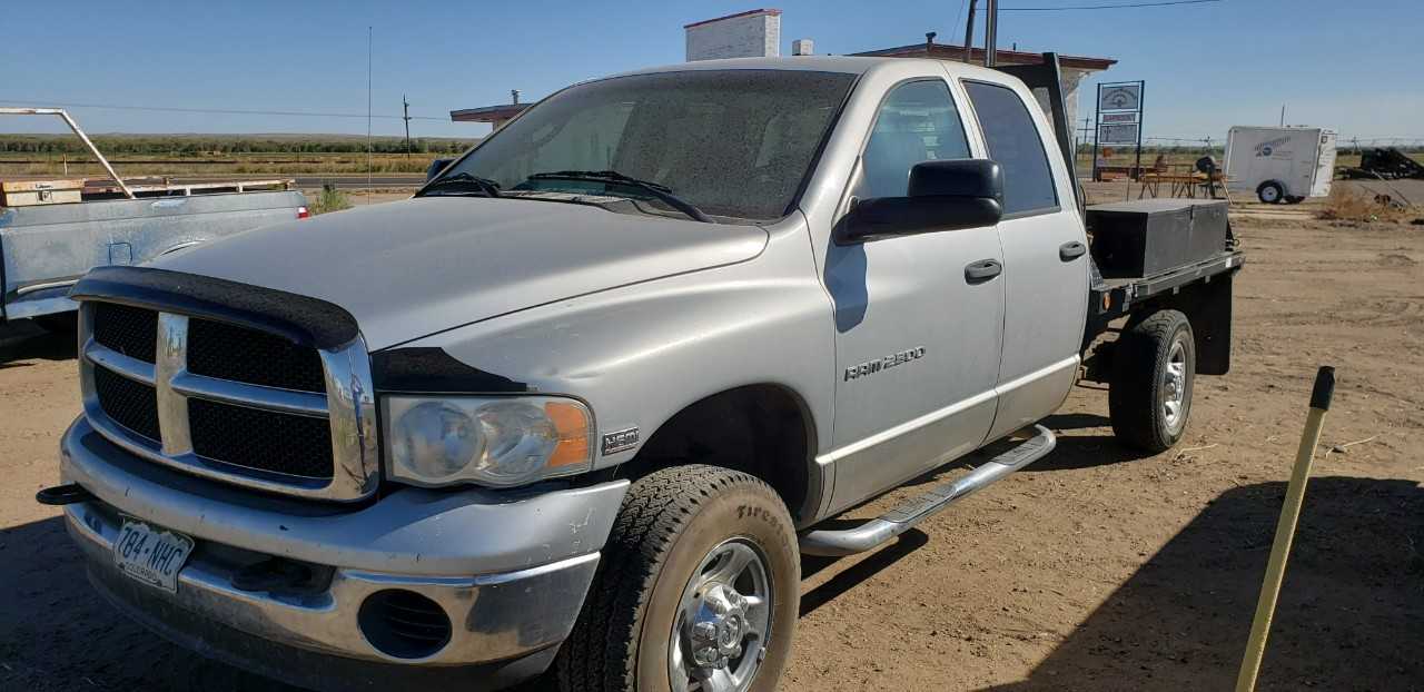 Dodge Ram 2500 Hemi 4x4 2004 Runs - BUSES Dodge Ram 2500 Hemi 4x4 2004 Runs - BUSES